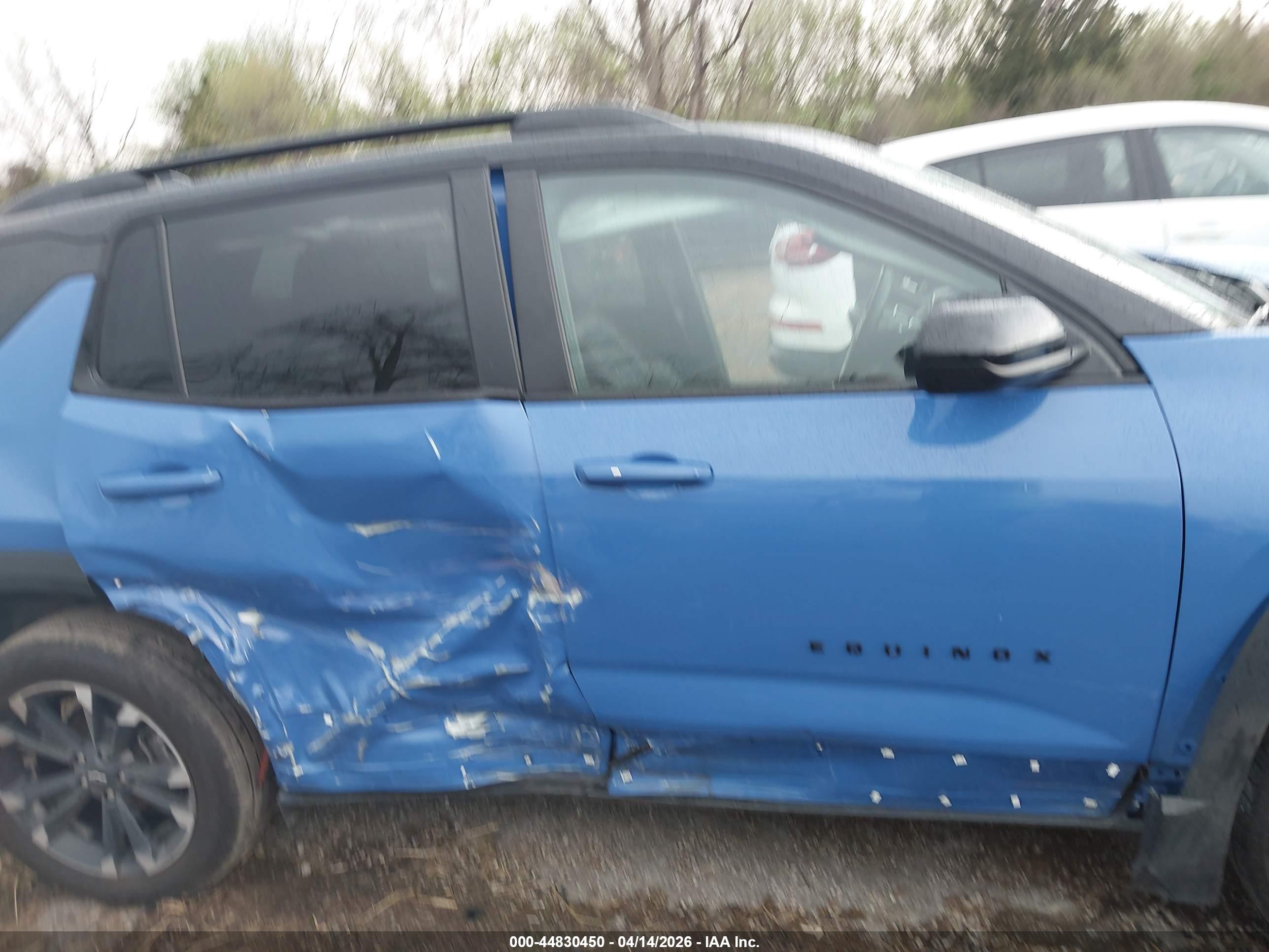 CHEVROLET EQUINOX image 6