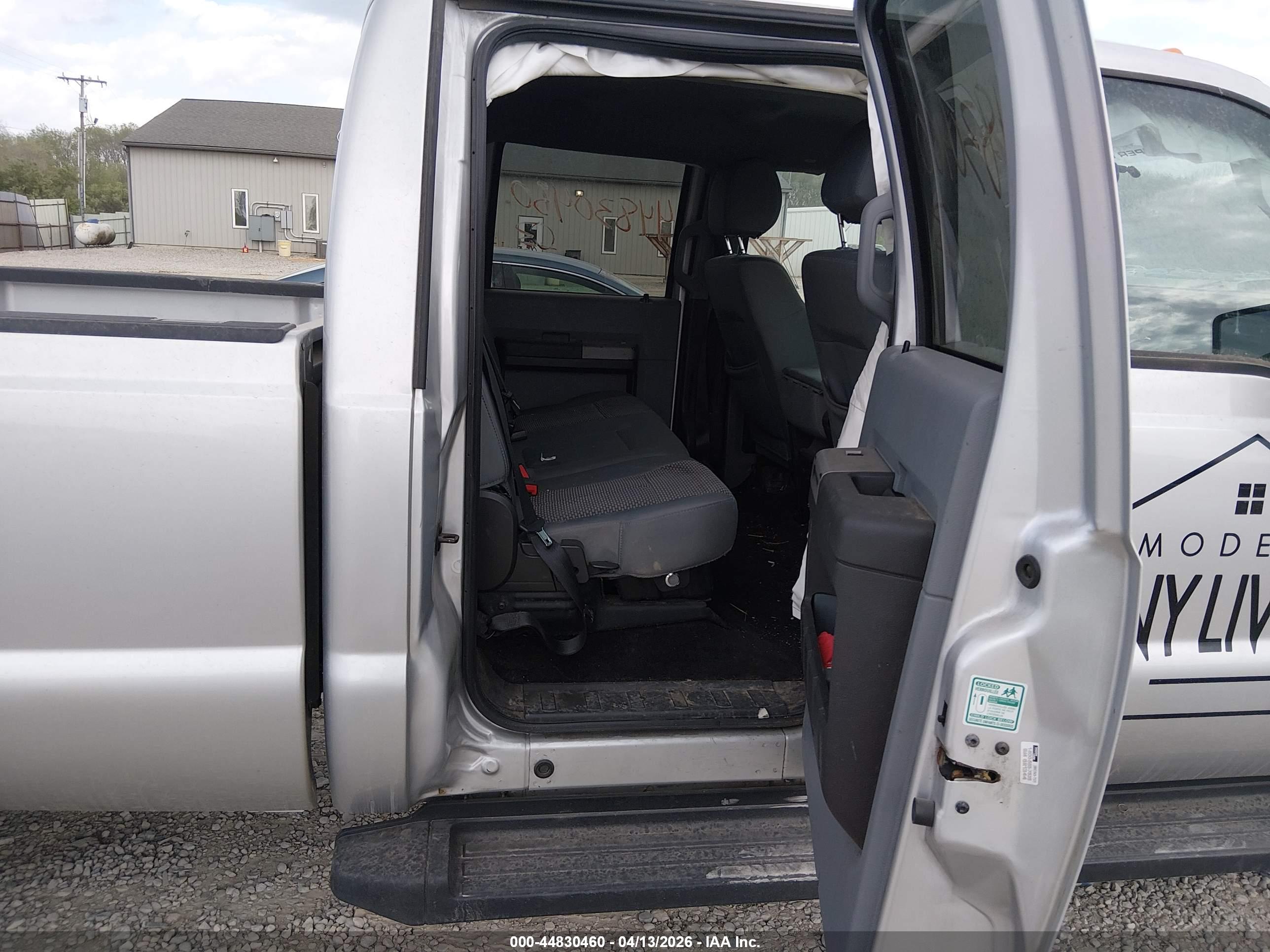 FORD F-350 image 8