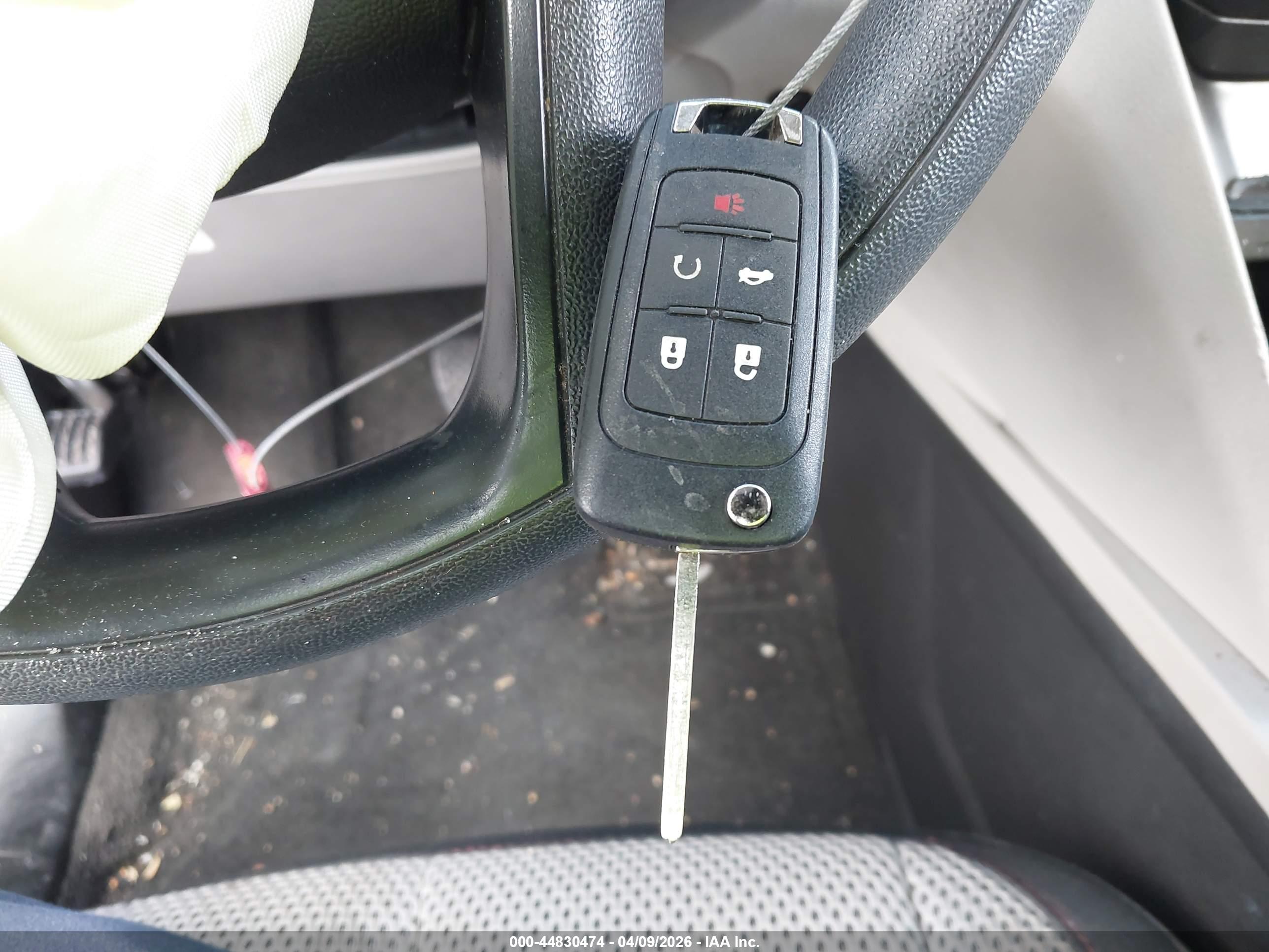 GMC TERRAIN image 11