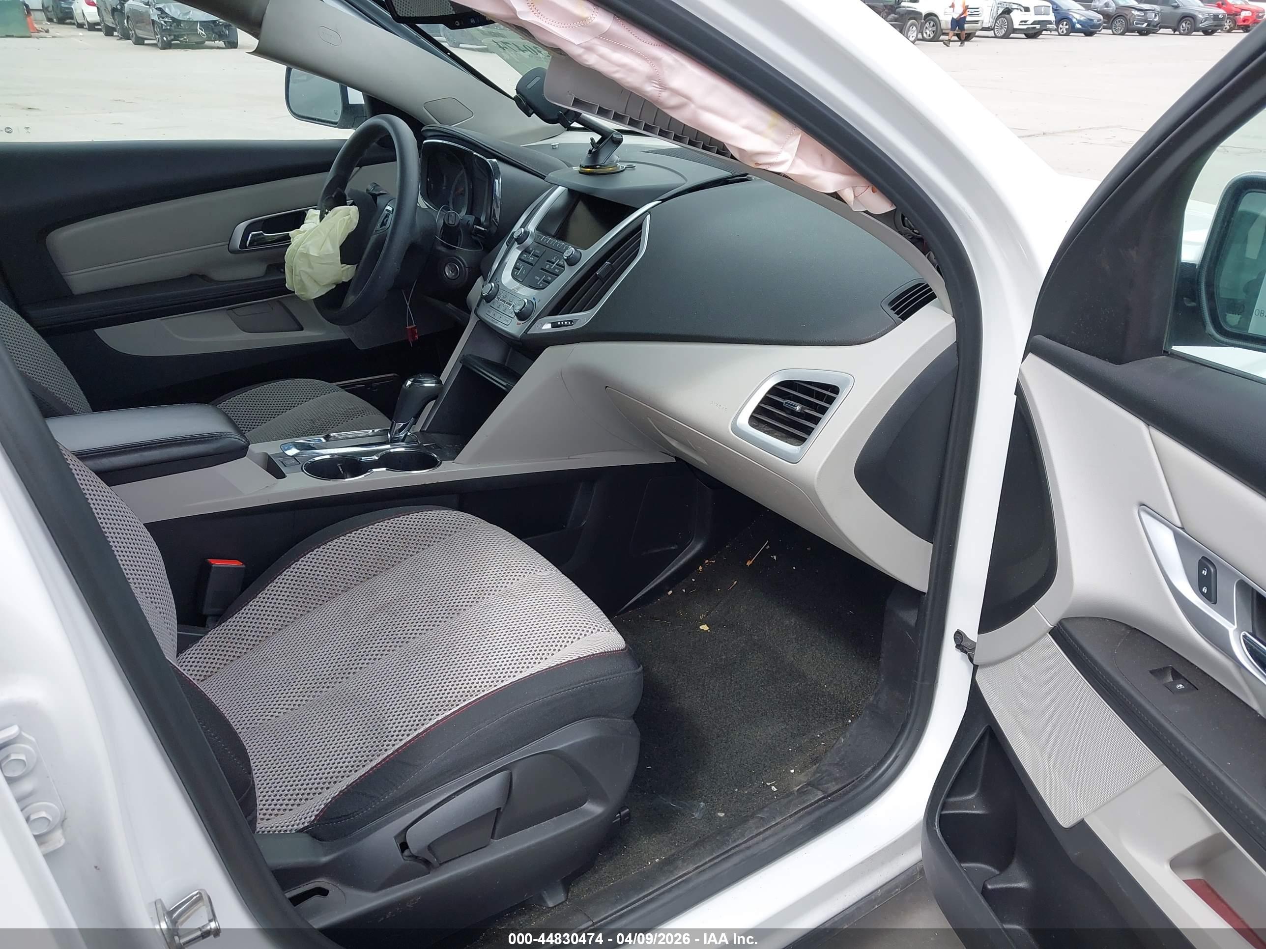 GMC TERRAIN image 5