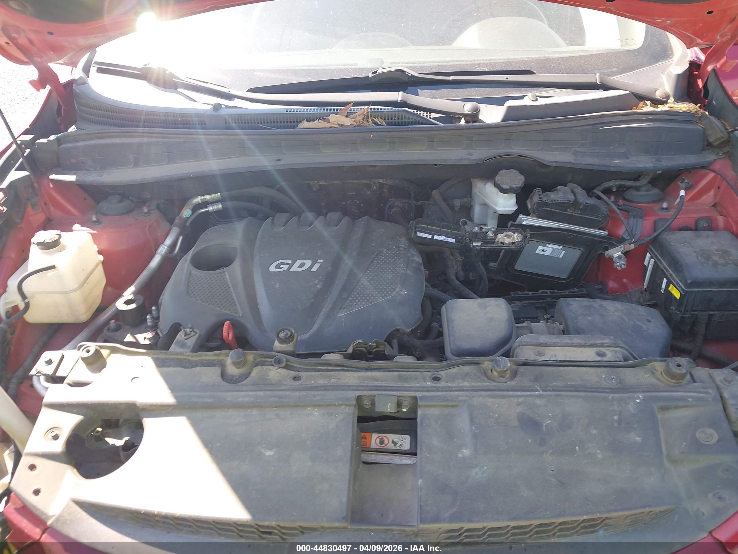 HYUNDAI TUCSON image 10