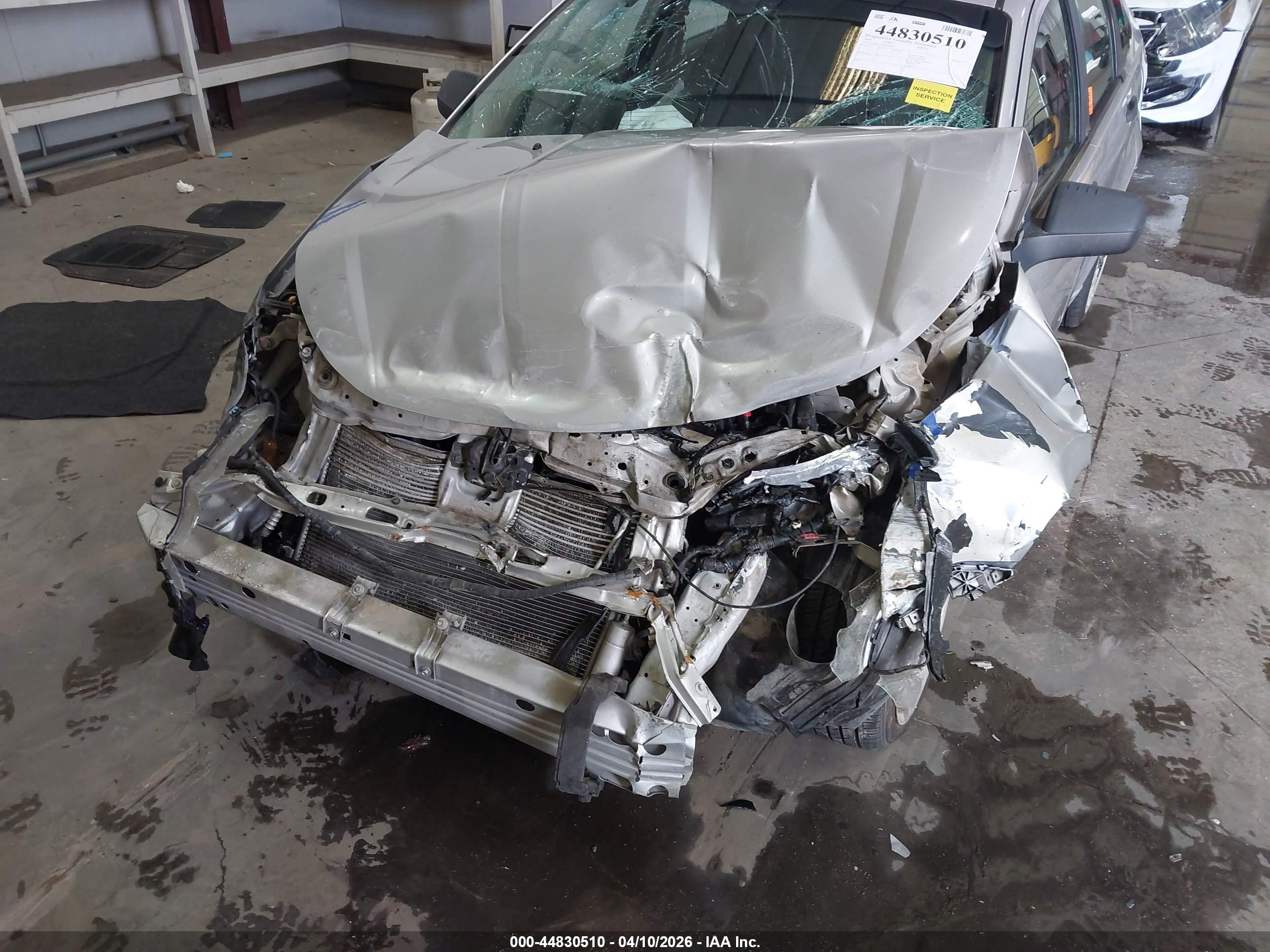 FORD FOCUS image 6
