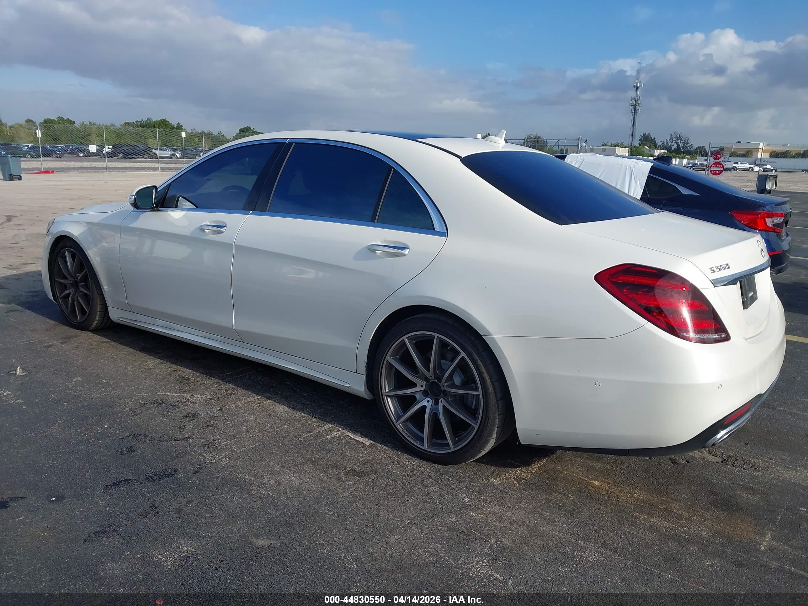 MERCEDES-BENZ S image 3