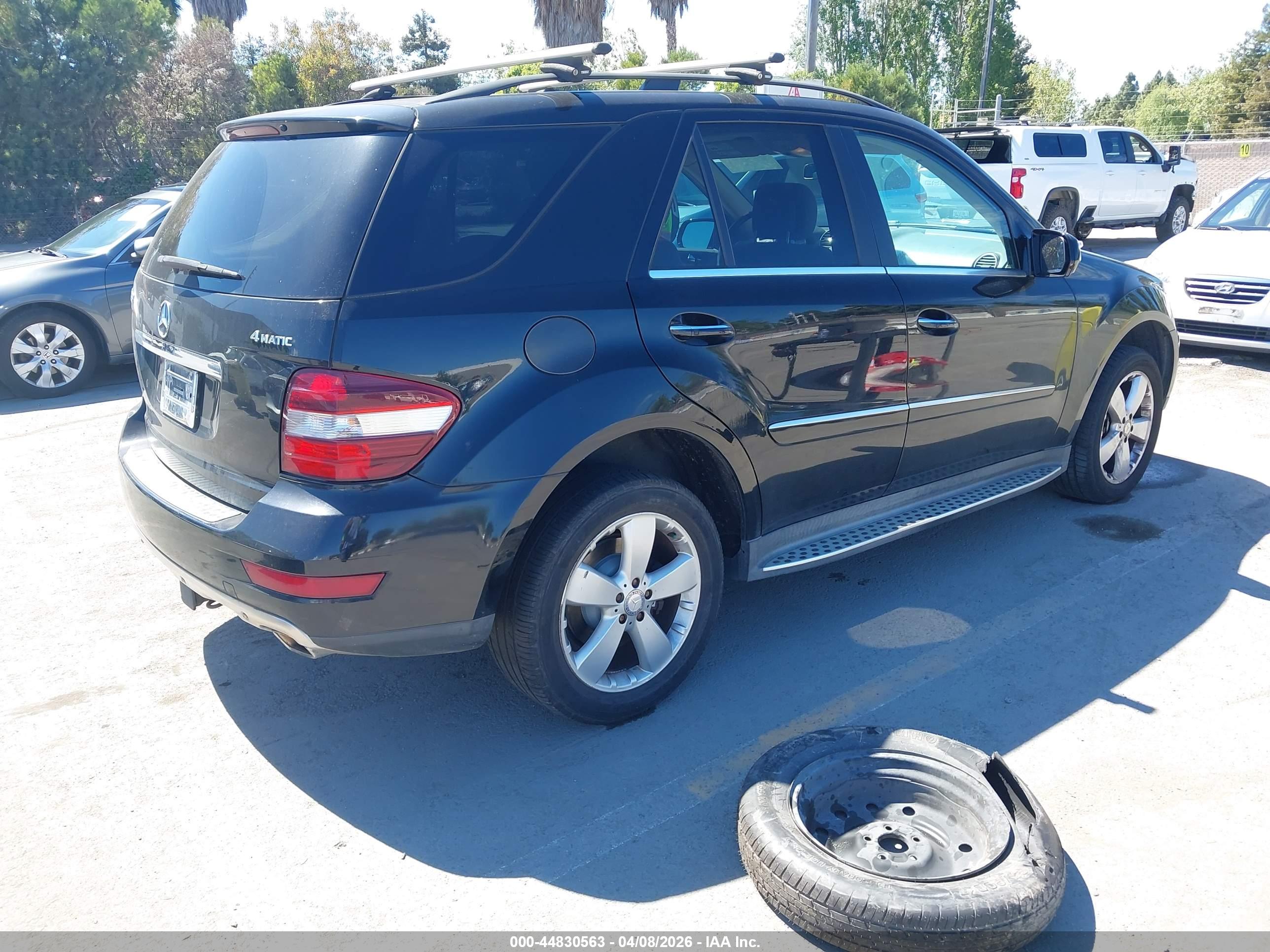 MERCEDES-BENZ ML image 4