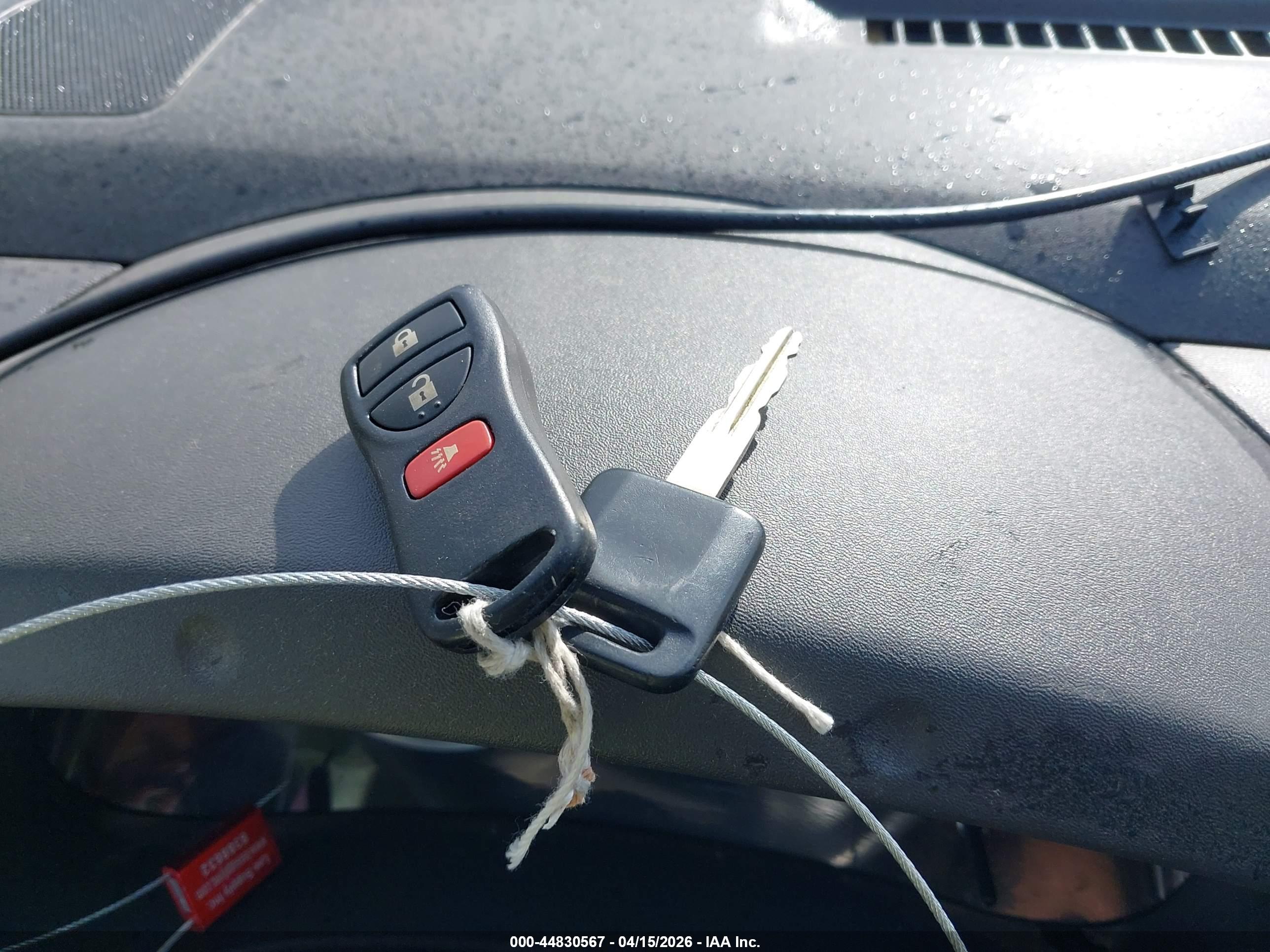 NISSAN FRONTIER image 11