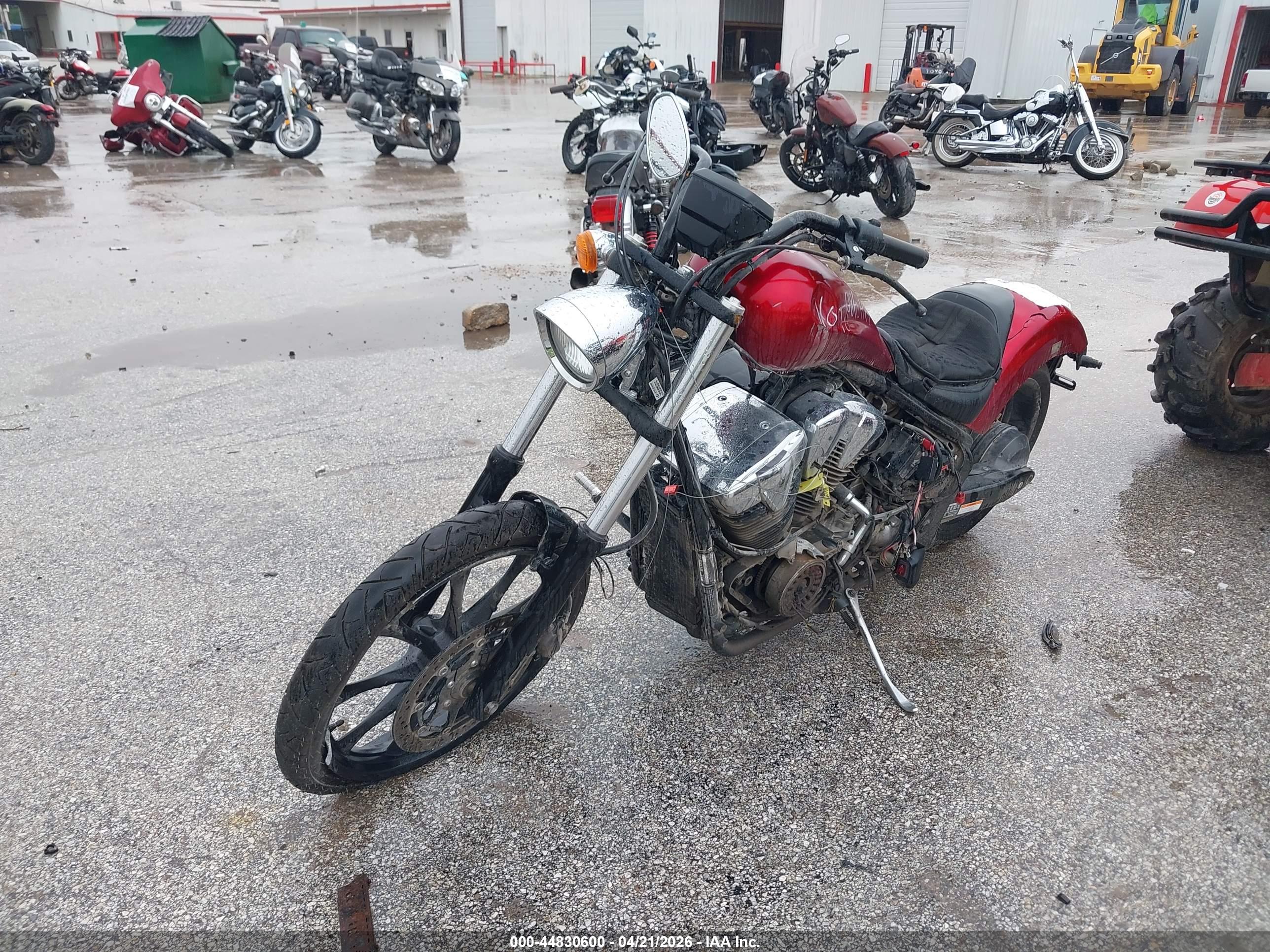 HONDA VT1300 image 2