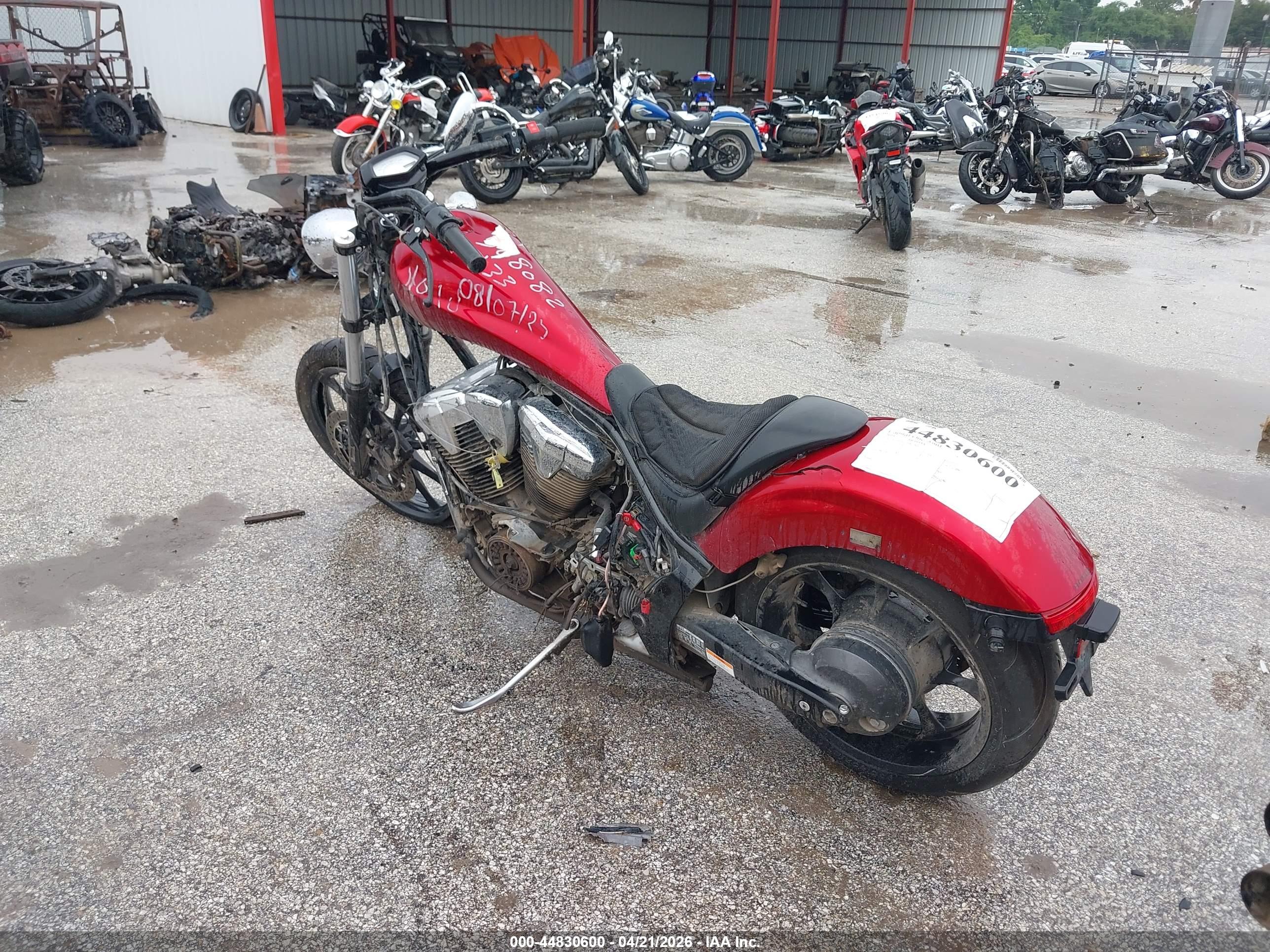 HONDA VT1300 image 3
