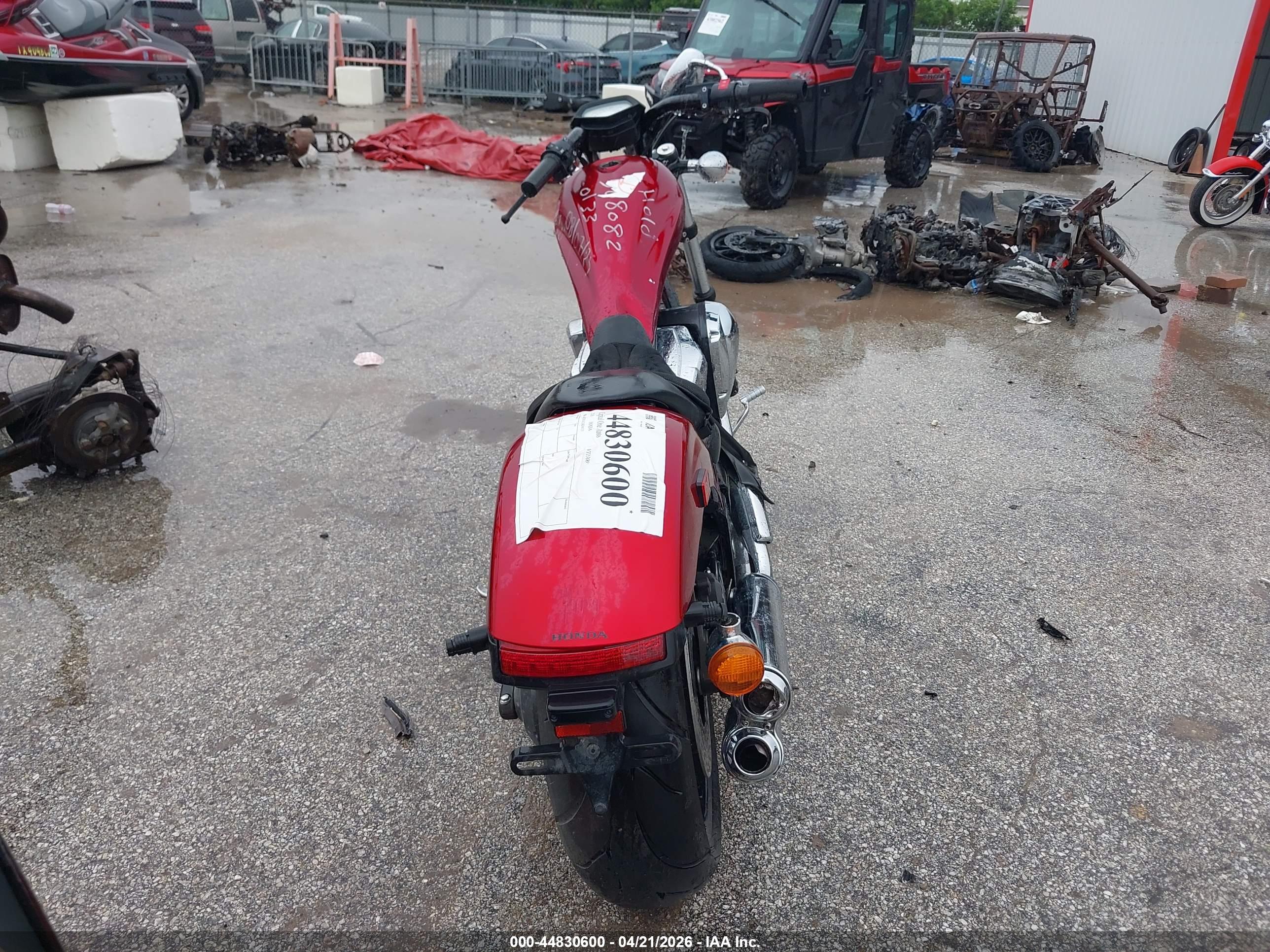 HONDA VT1300 image 6