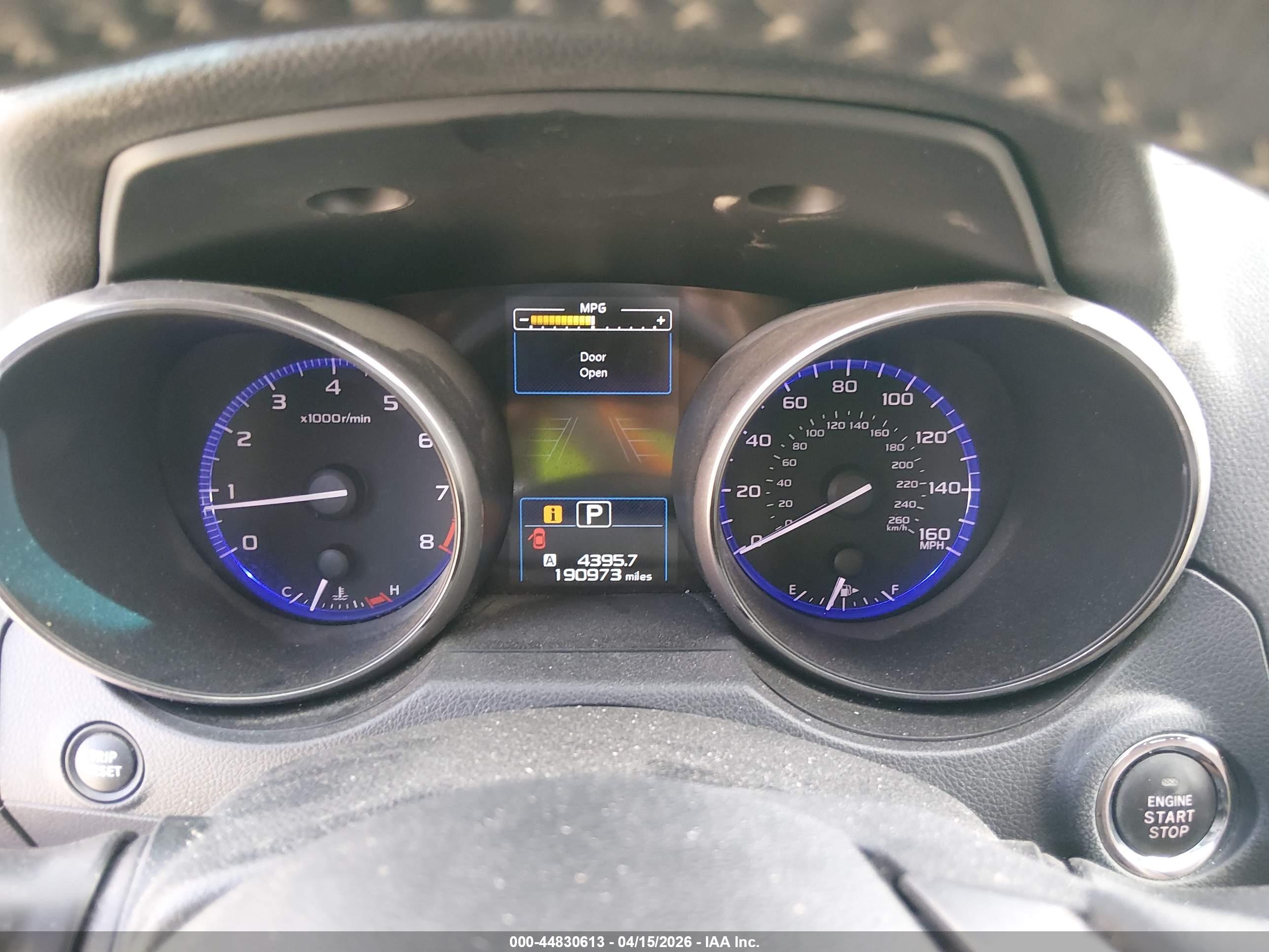 SUBARU OUTBACK image 7