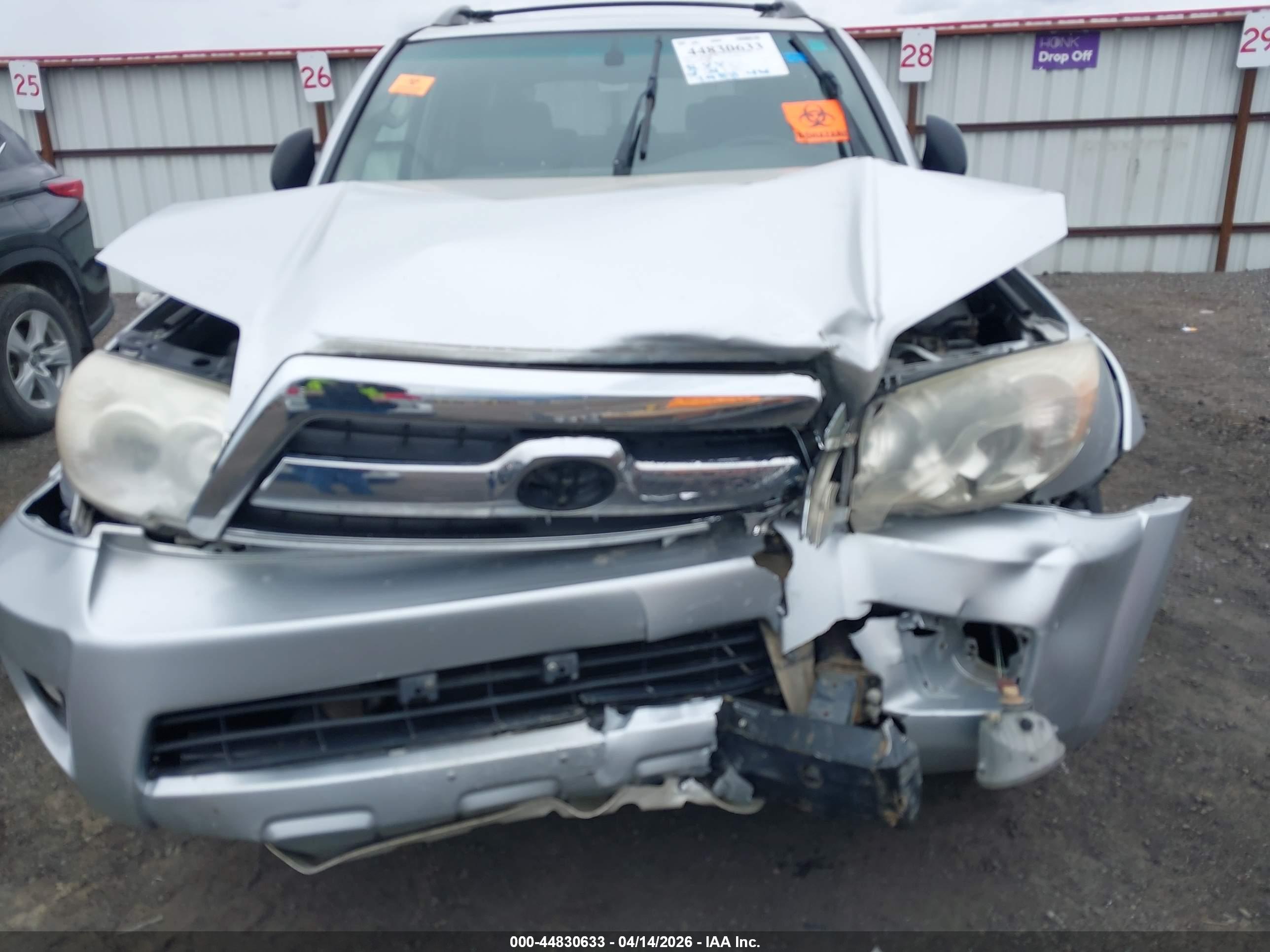 TOYOTA 4RUNNER image 6