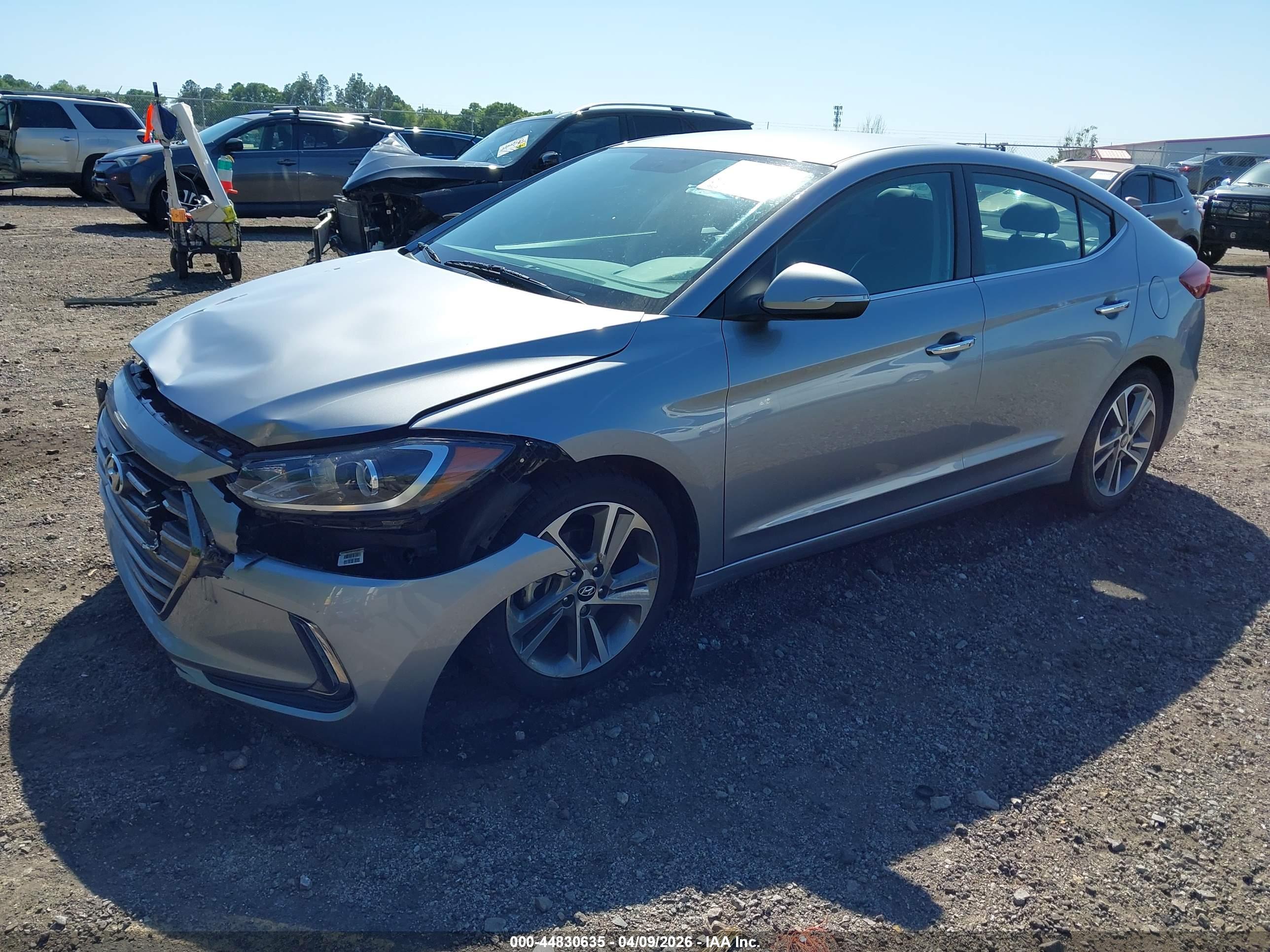HYUNDAI ELANTRA image 2