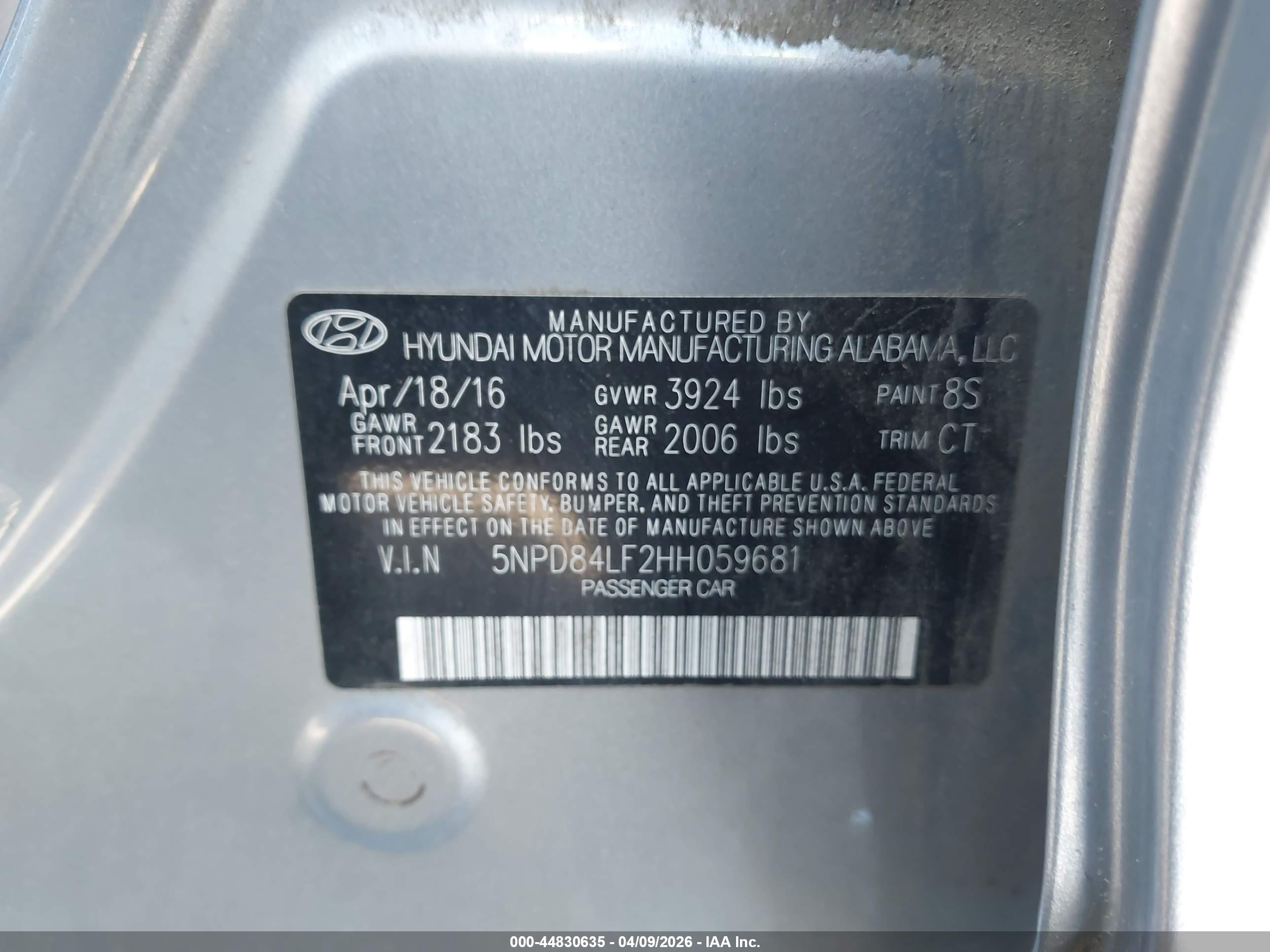 HYUNDAI ELANTRA image 9