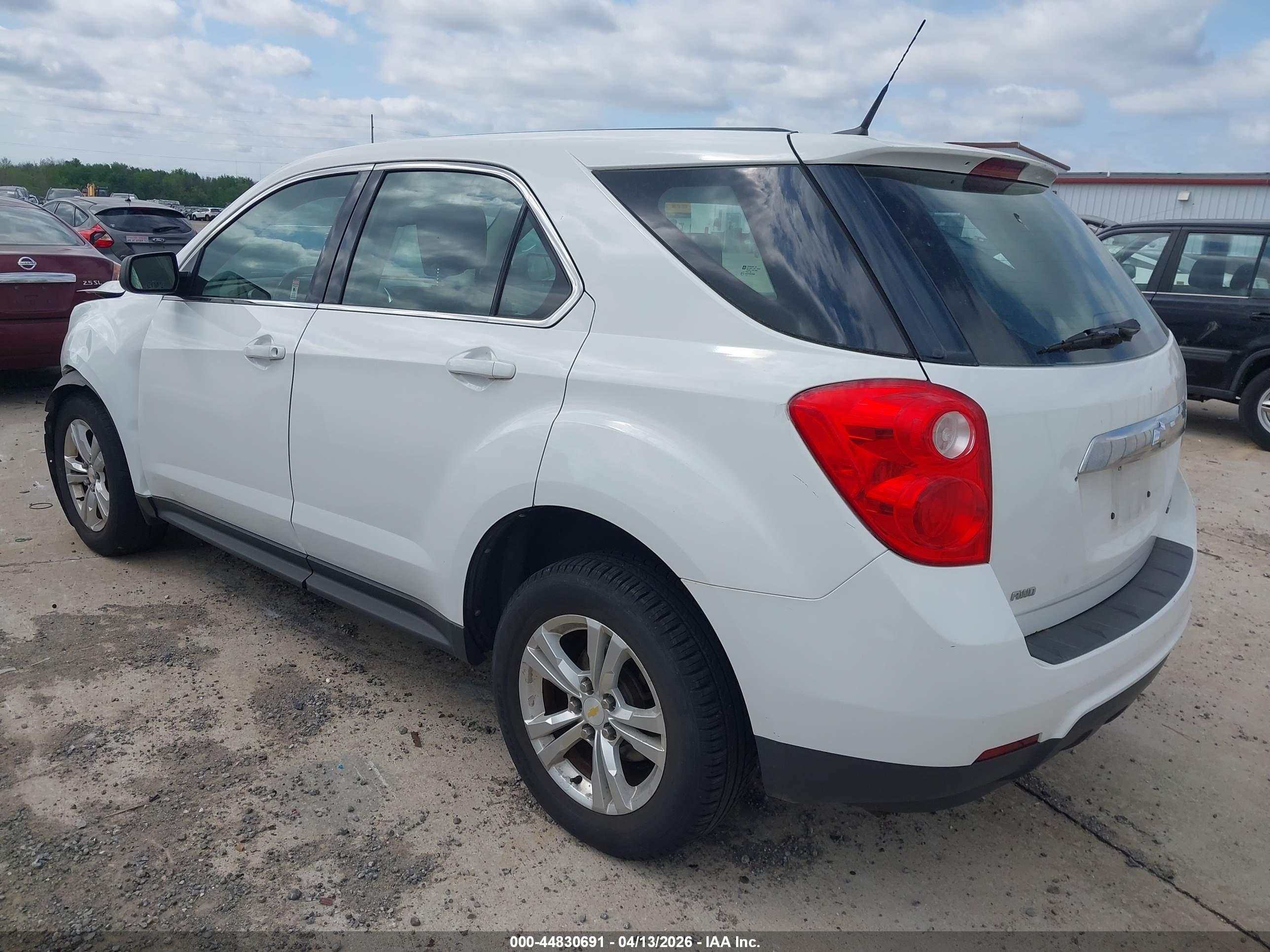 CHEVROLET EQUINOX image 3