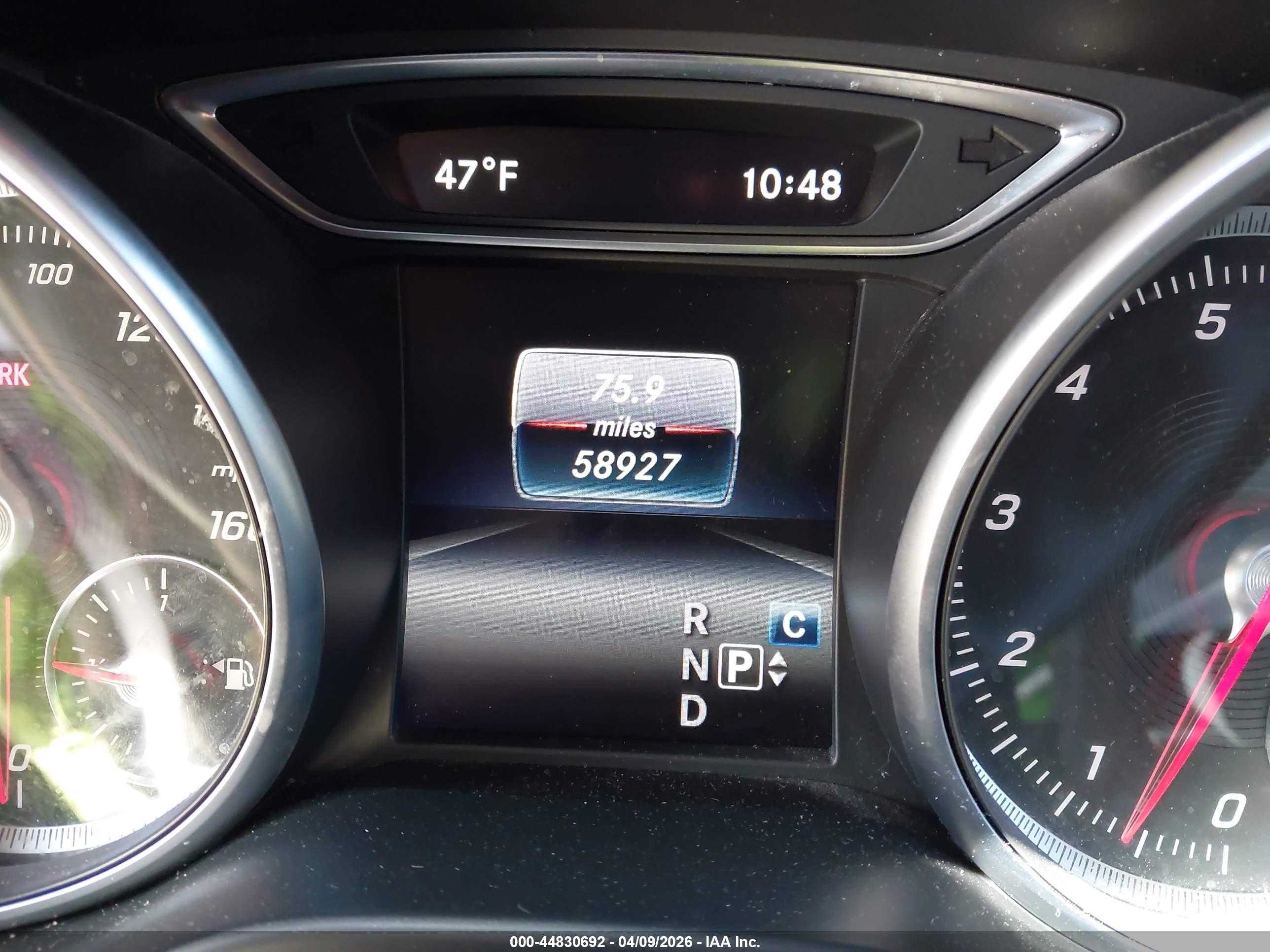 MERCEDES-BENZ CLA image 7