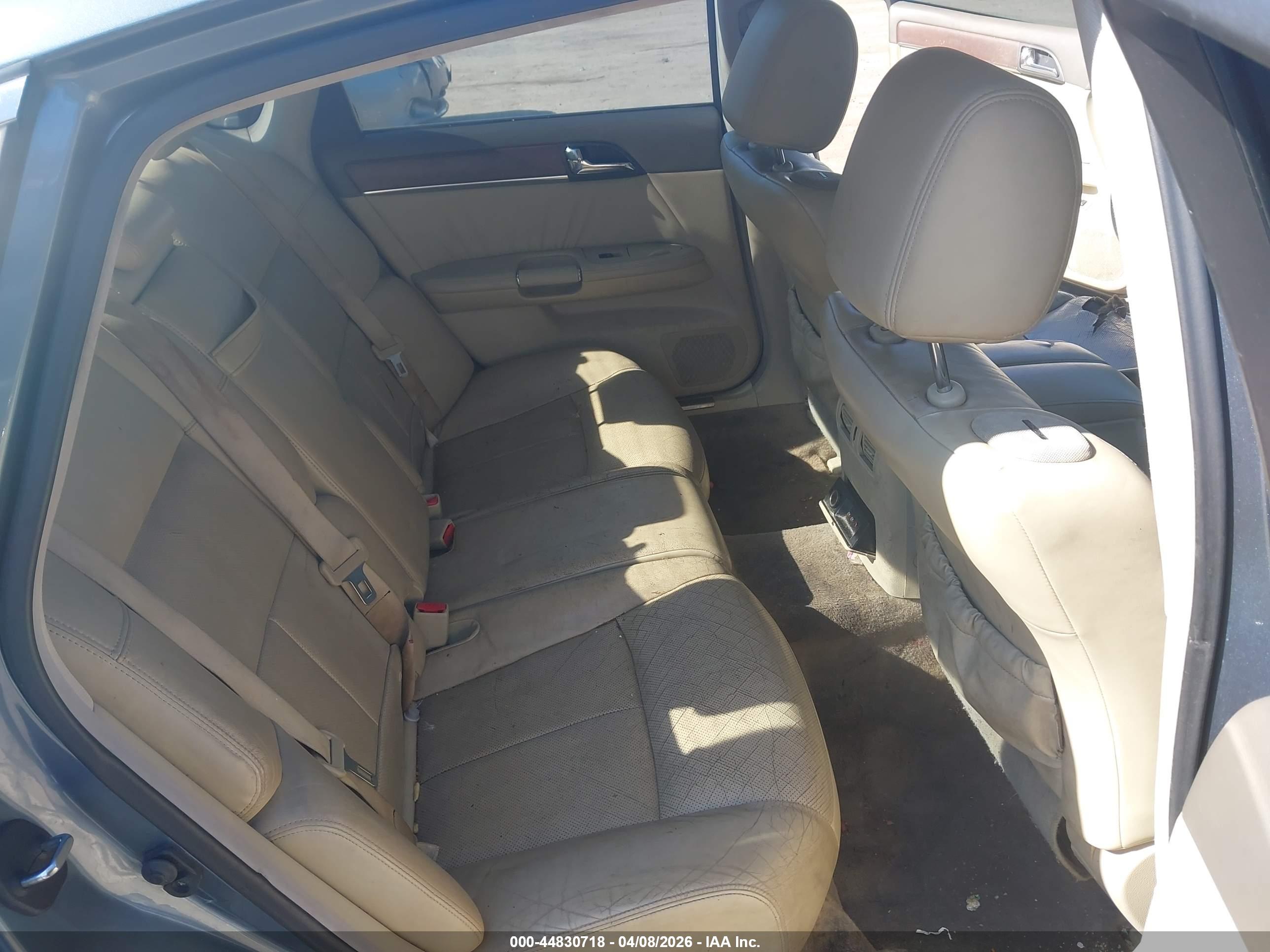 INFINITI M35X image 8