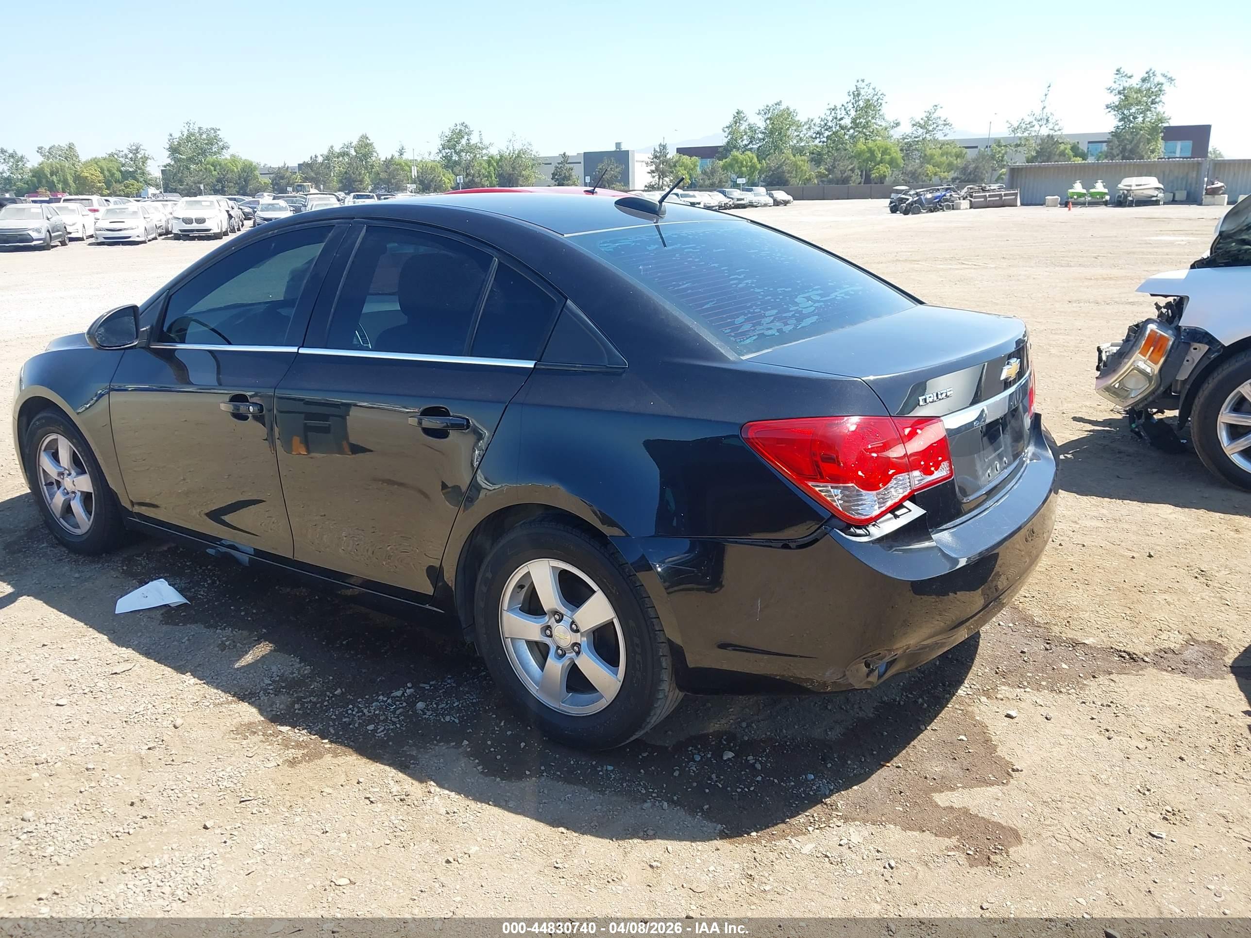 CHEVROLET CRUZE image 3