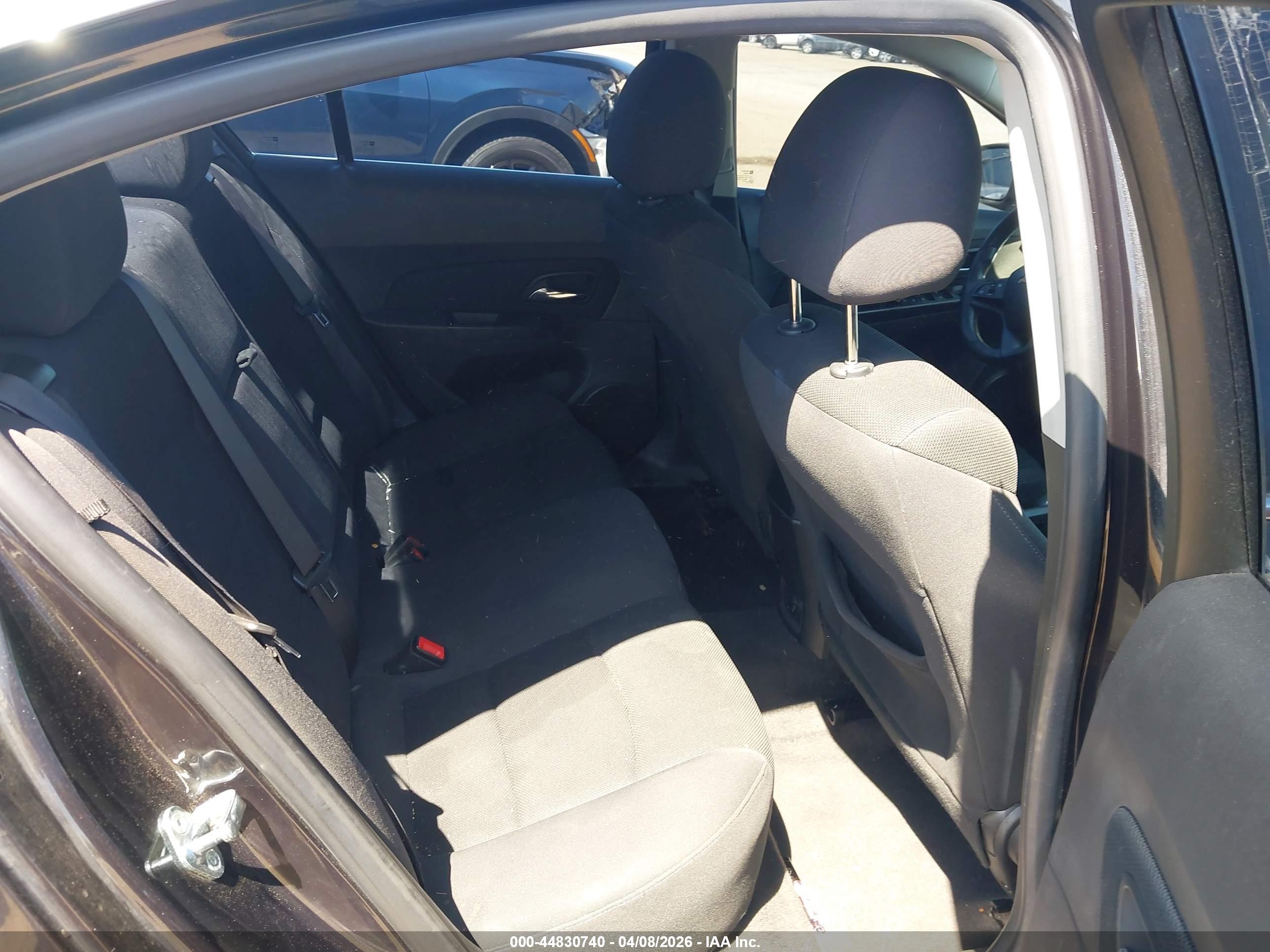 CHEVROLET CRUZE image 8