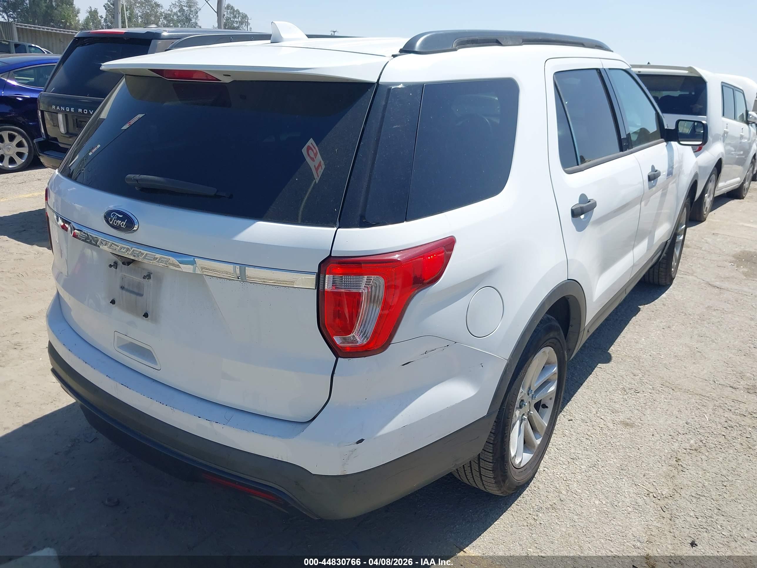 FORD EXPLORER image 4