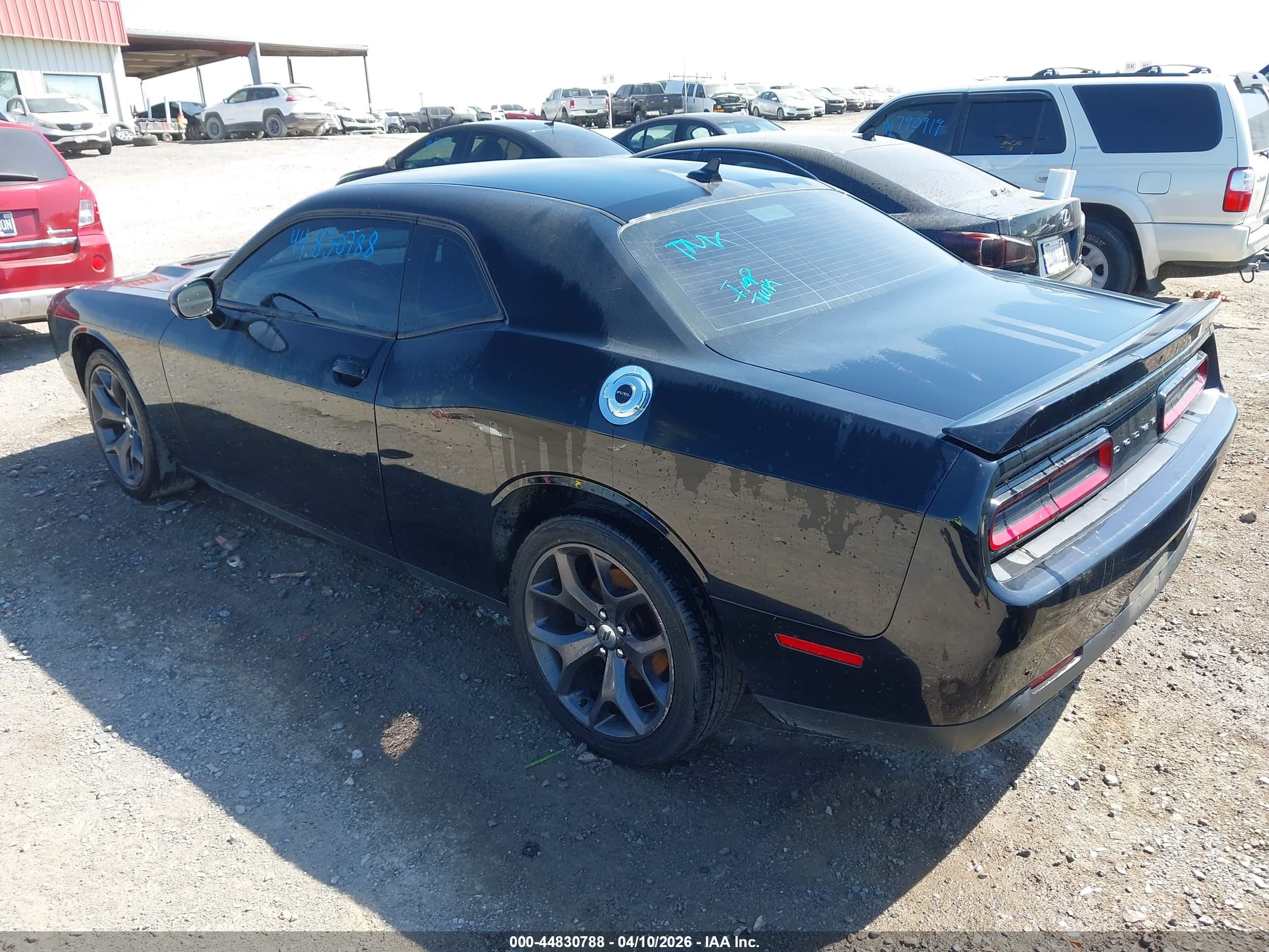 DODGE CHALLENGER image 3