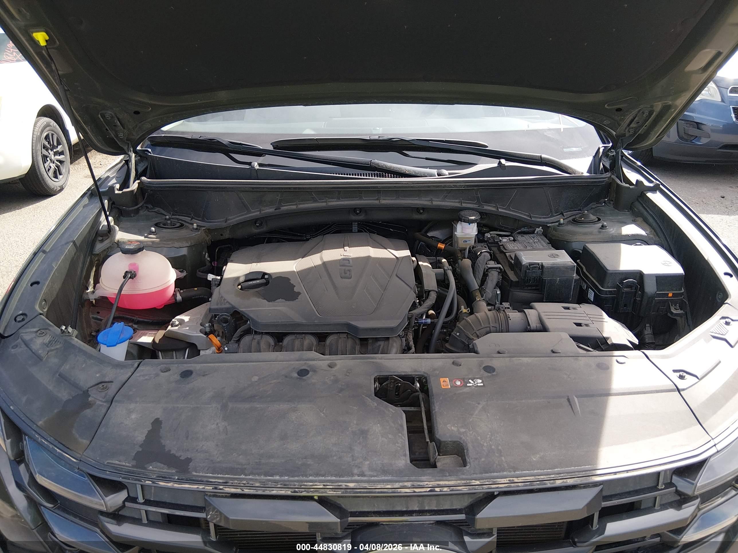 HYUNDAI TUCSON image 10