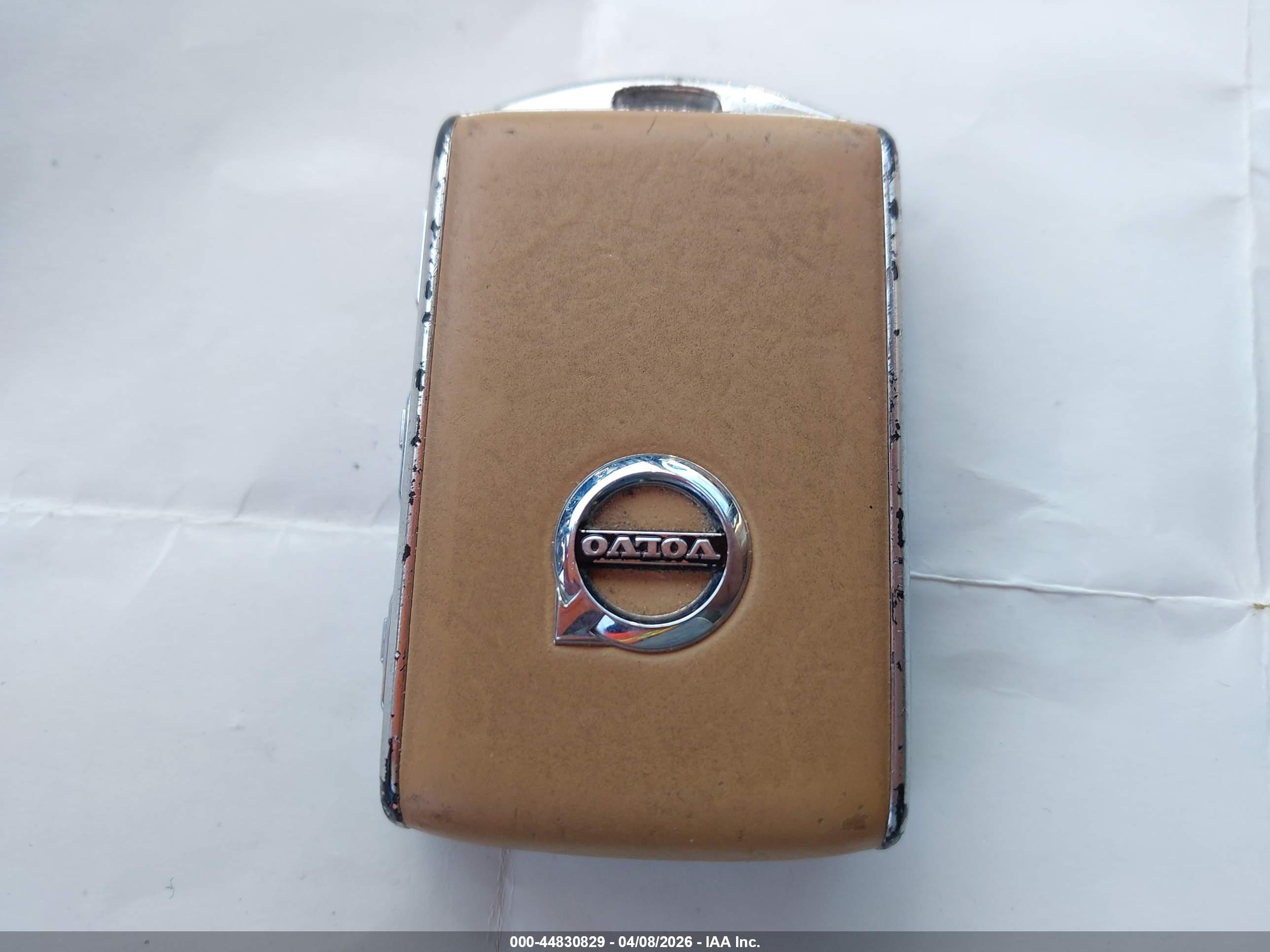 VOLVO XC90 image 11