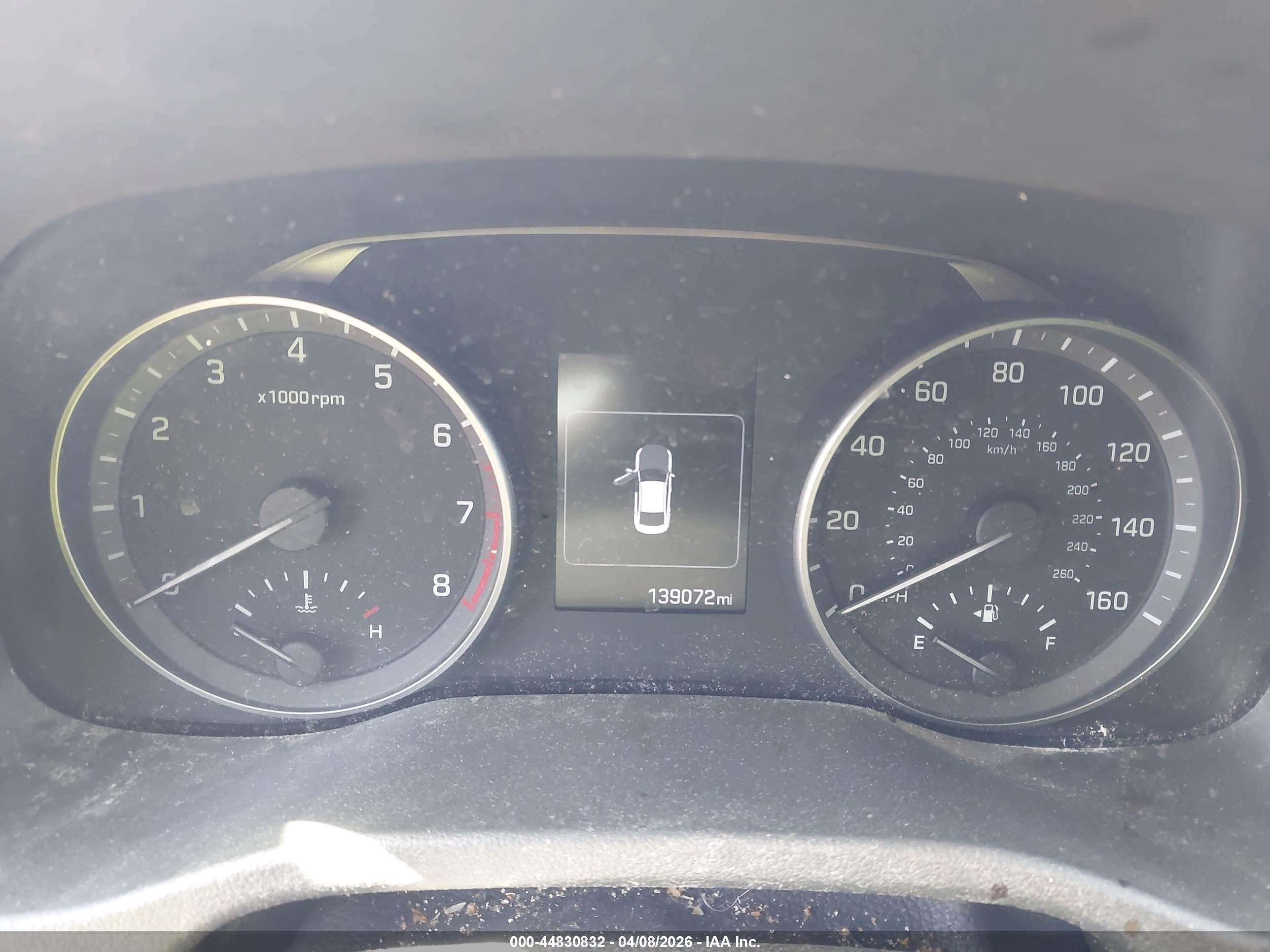 HYUNDAI ELANTRA image 7