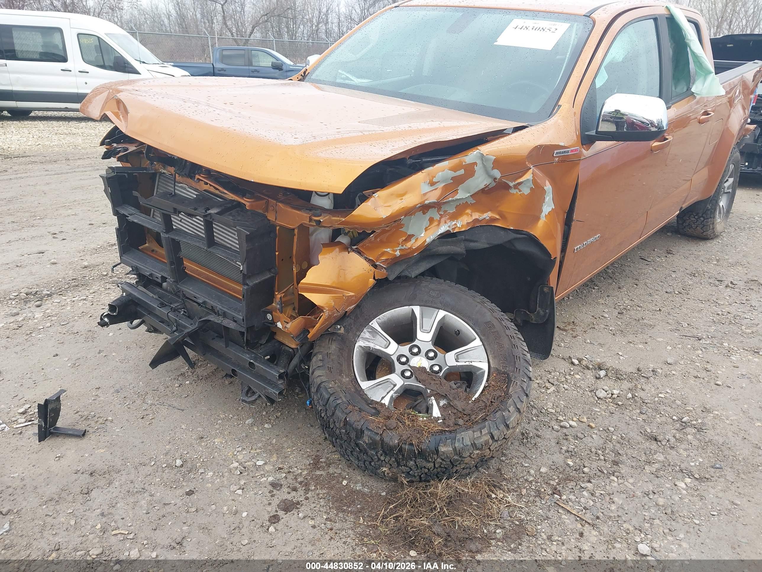 CHEVROLET COLORADO image 6