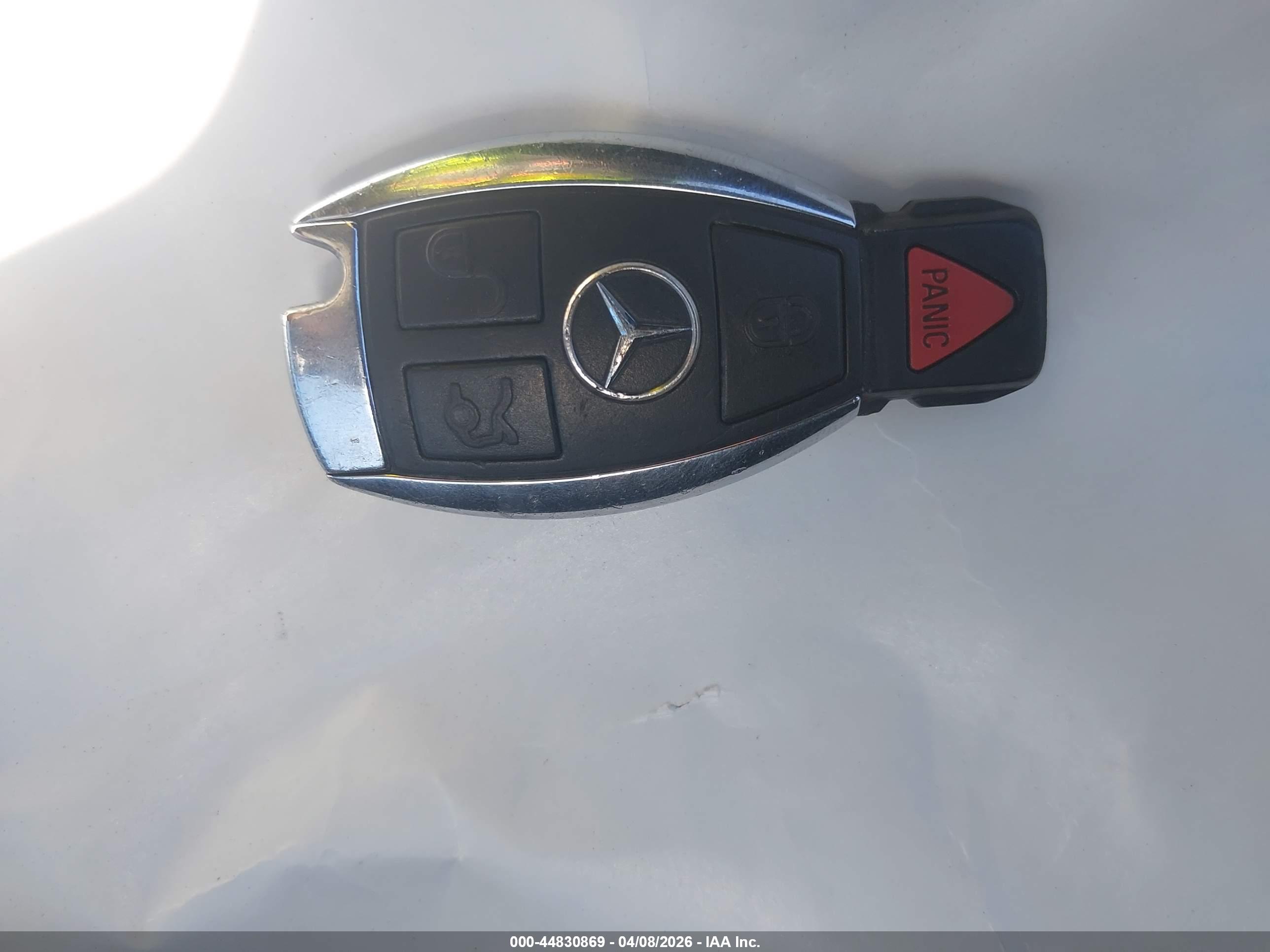 MERCEDES-BENZ C image 11