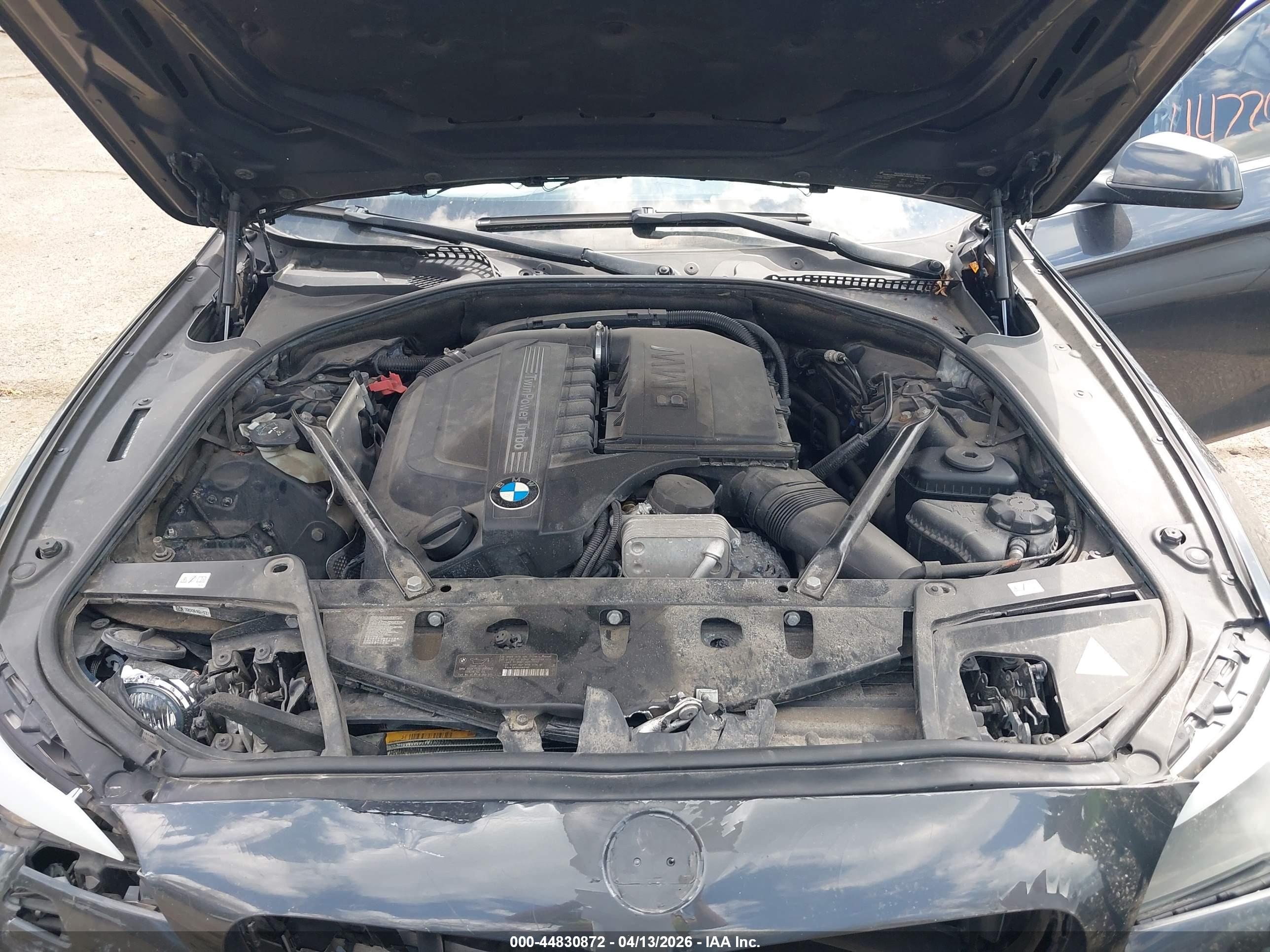 BMW 535I image 10