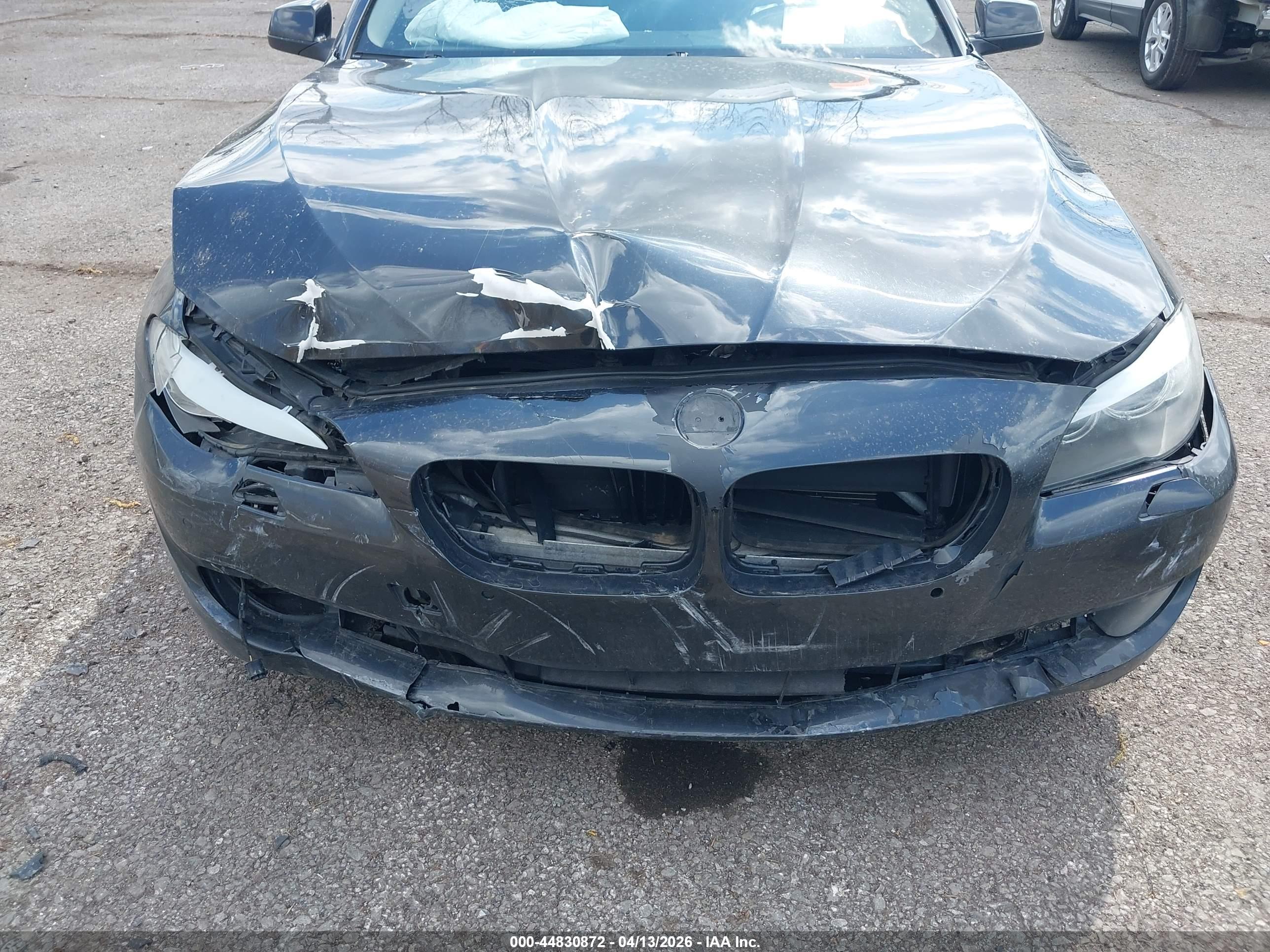 BMW 535I image 6