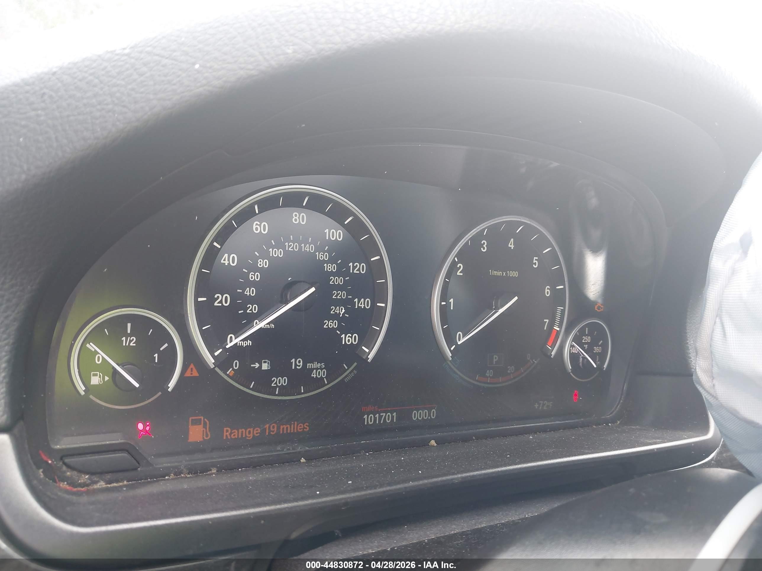 BMW 535I image 7
