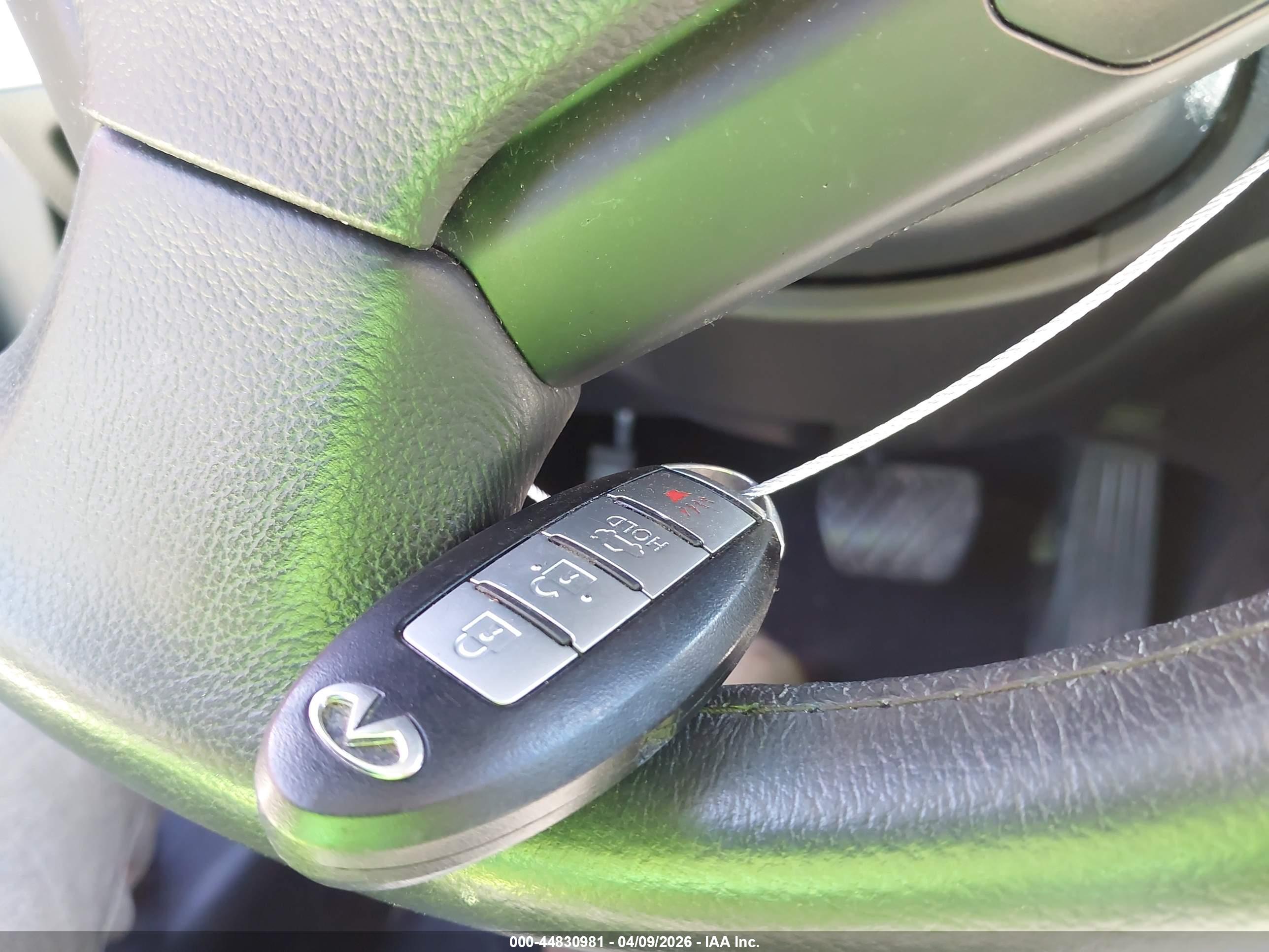 INFINITI Q60 image 11
