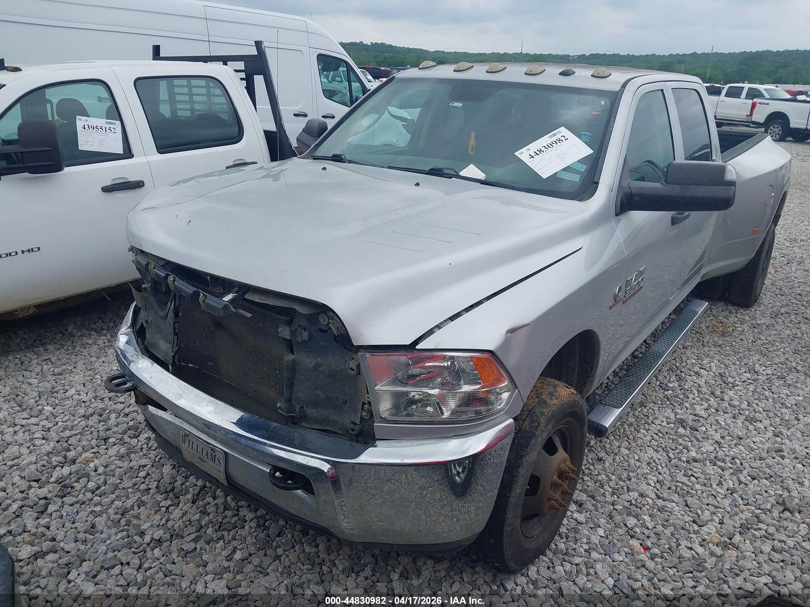RAM 3500 image 2