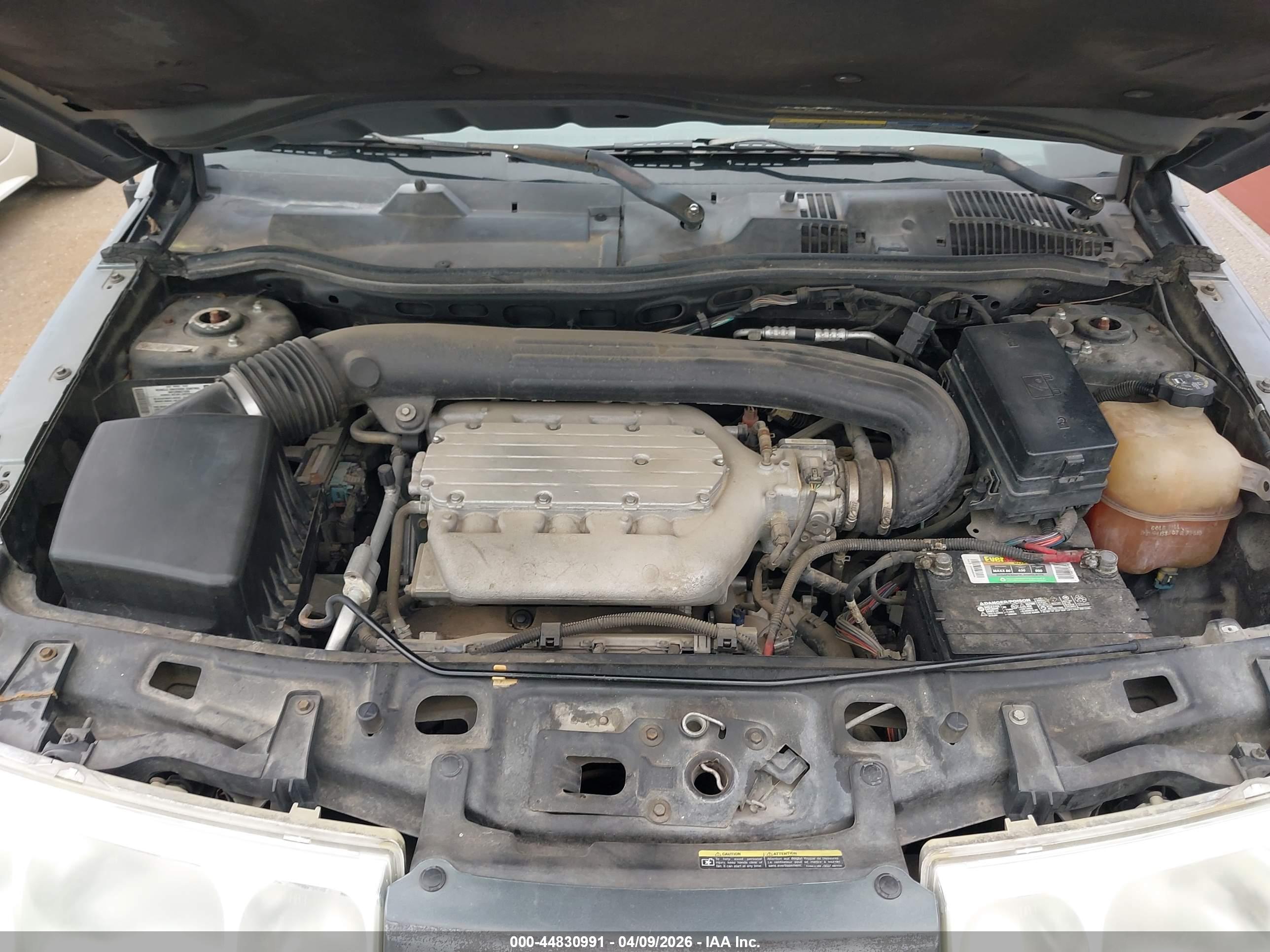 SATURN VUE image 10