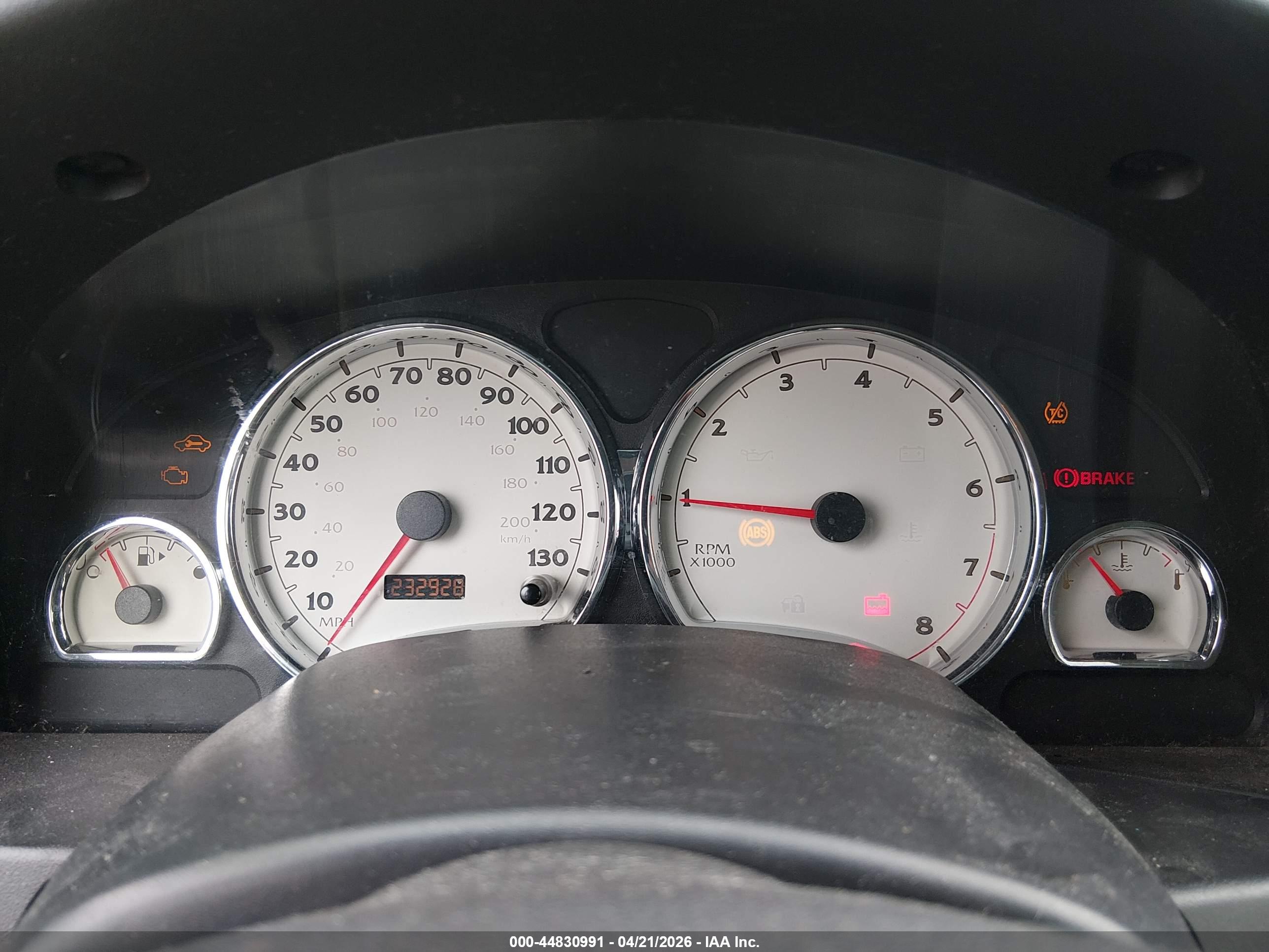 SATURN VUE image 7