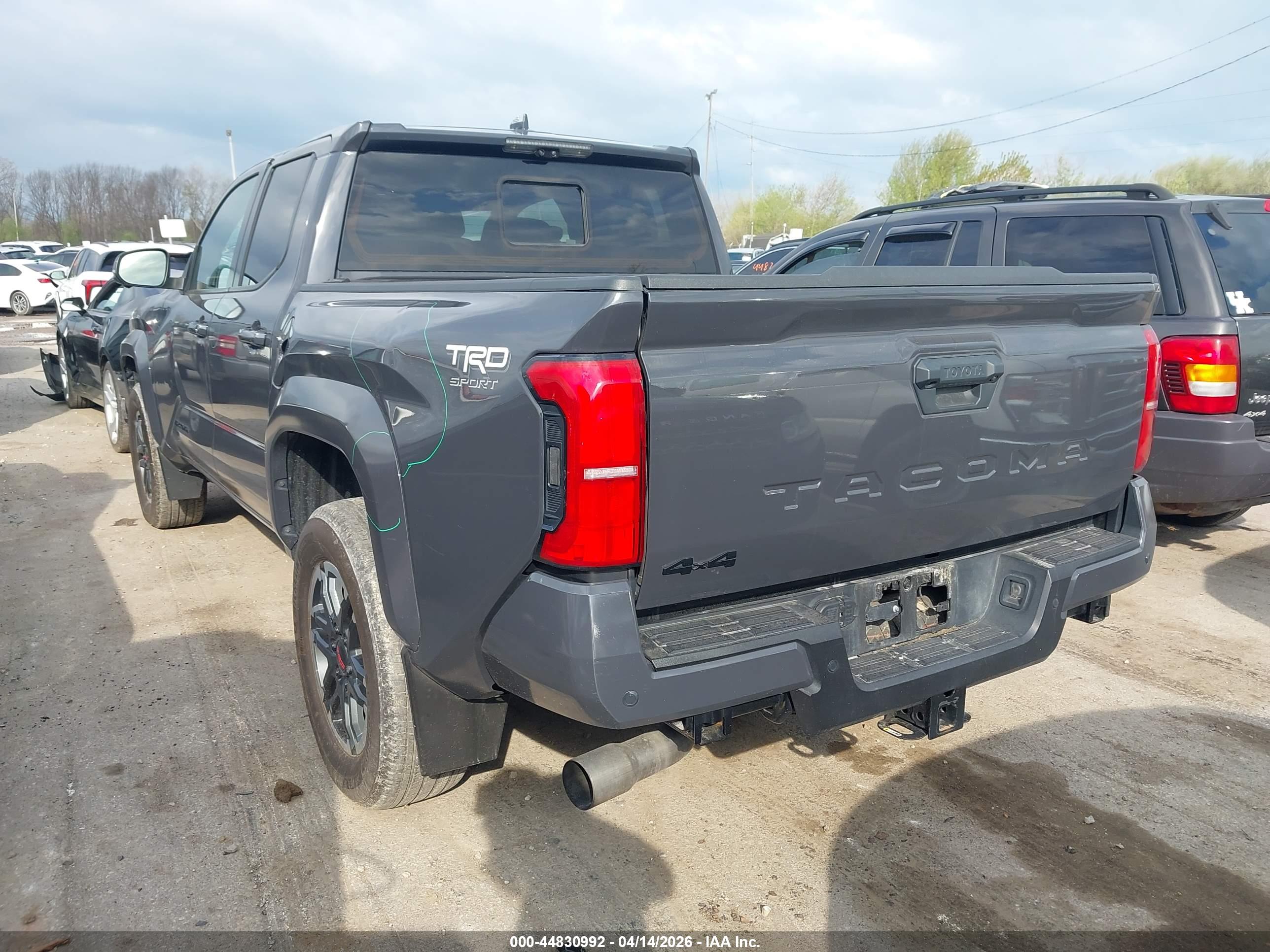TOYOTA TACOMA image 3