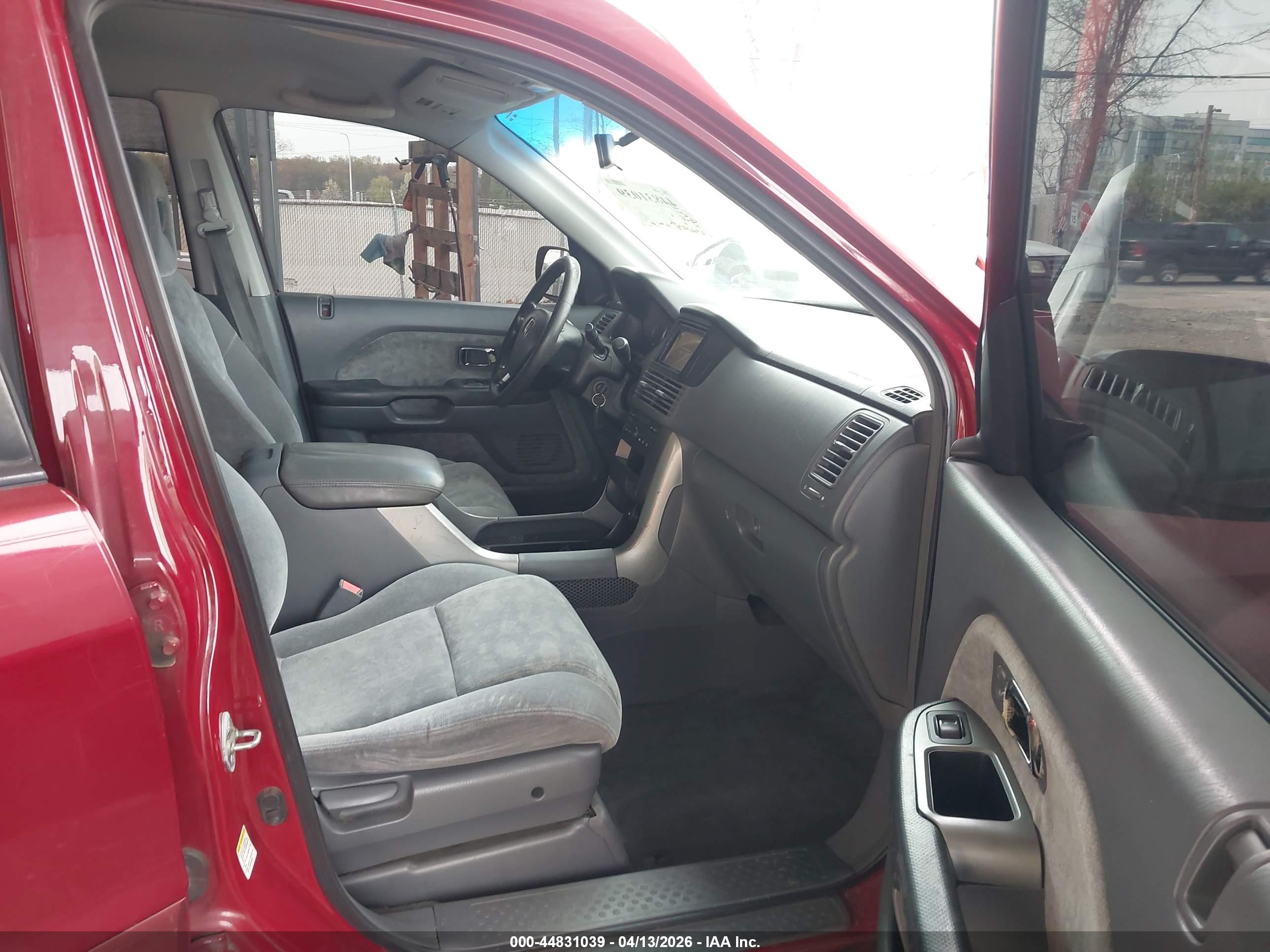HONDA PILOT image 5