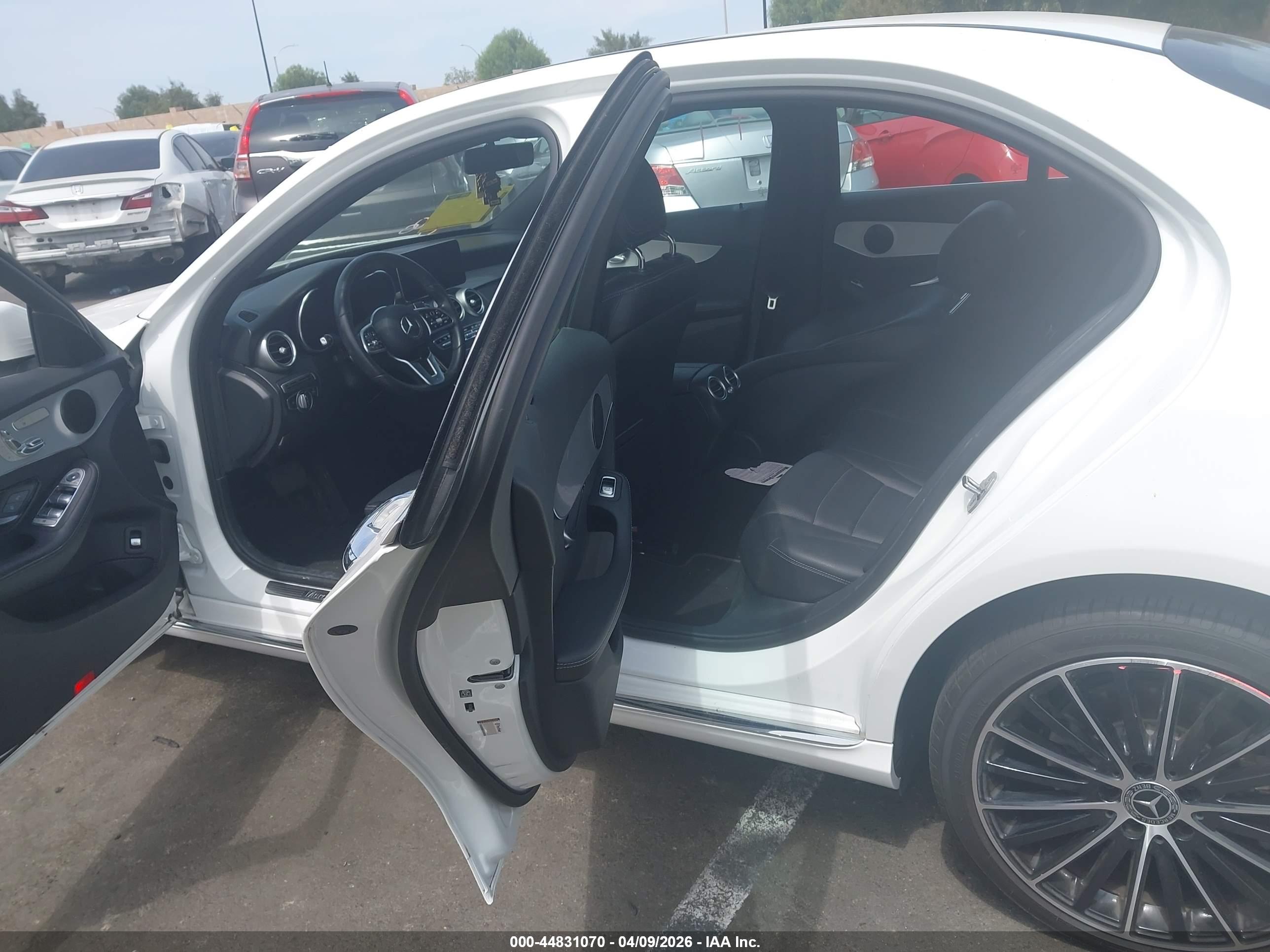 MERCEDES-BENZ C image 8