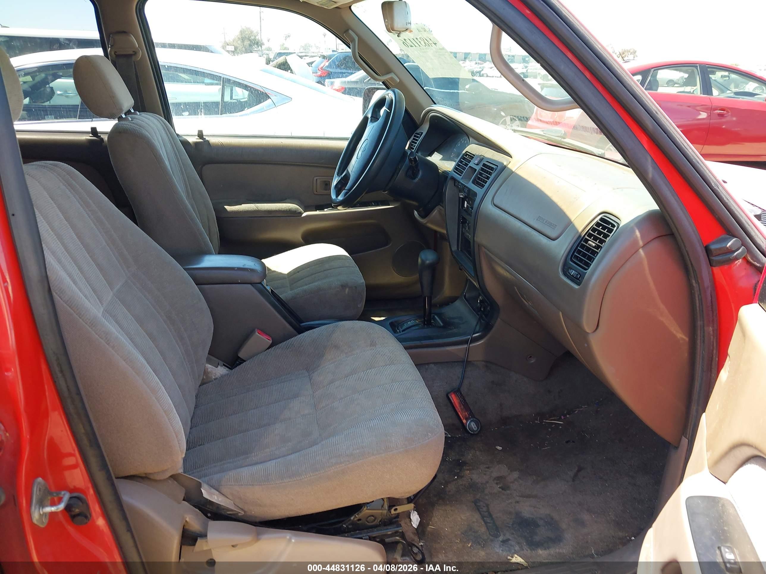 TOYOTA 4RUNNER image 5