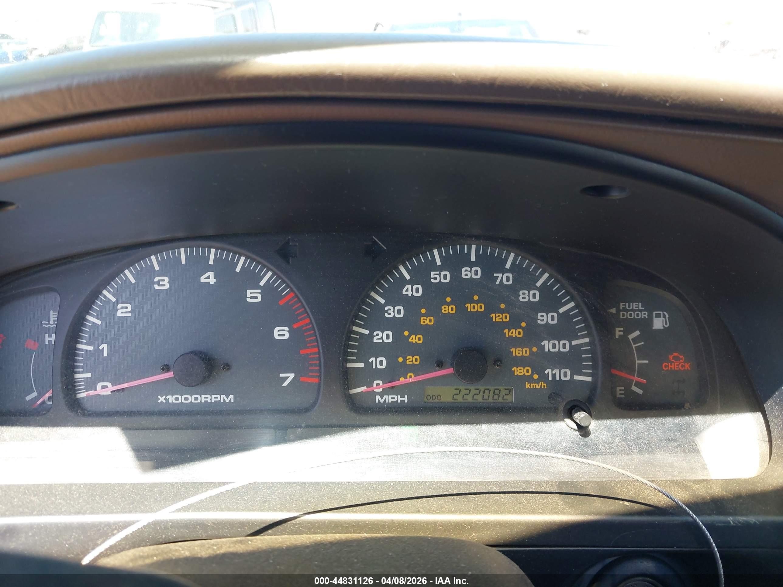TOYOTA 4RUNNER image 7