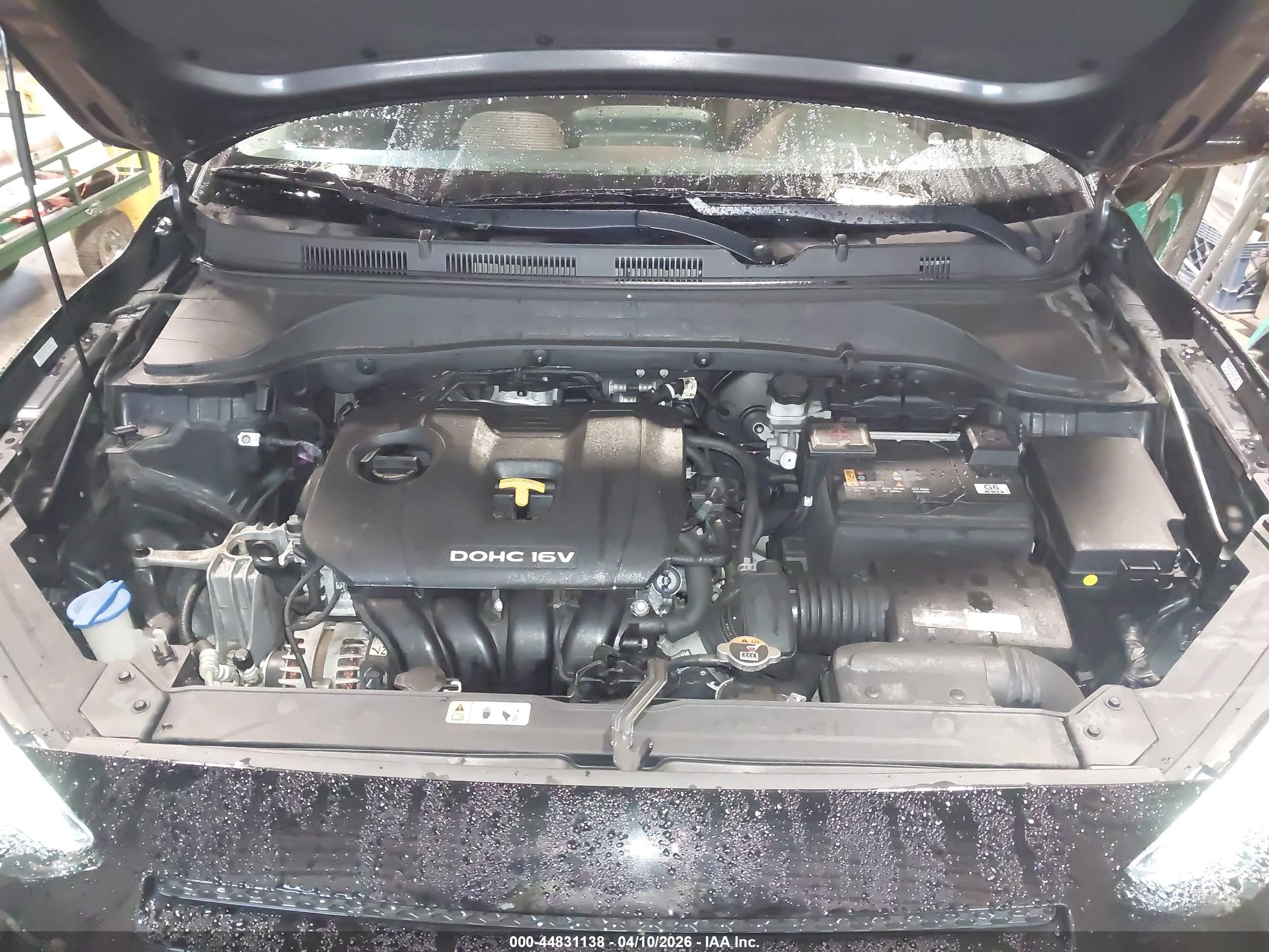HYUNDAI KONA image 10
