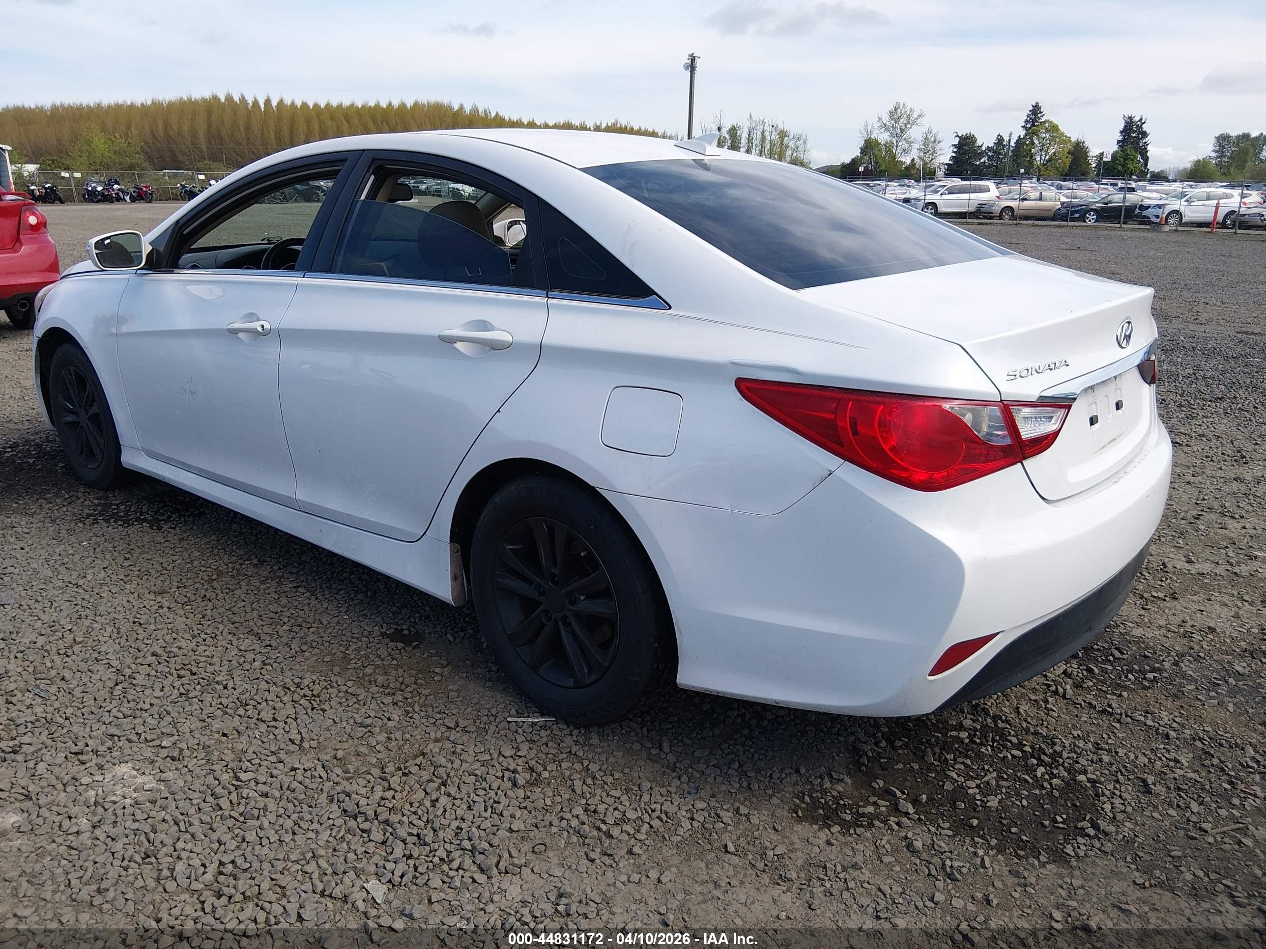 HYUNDAI SONATA image 3