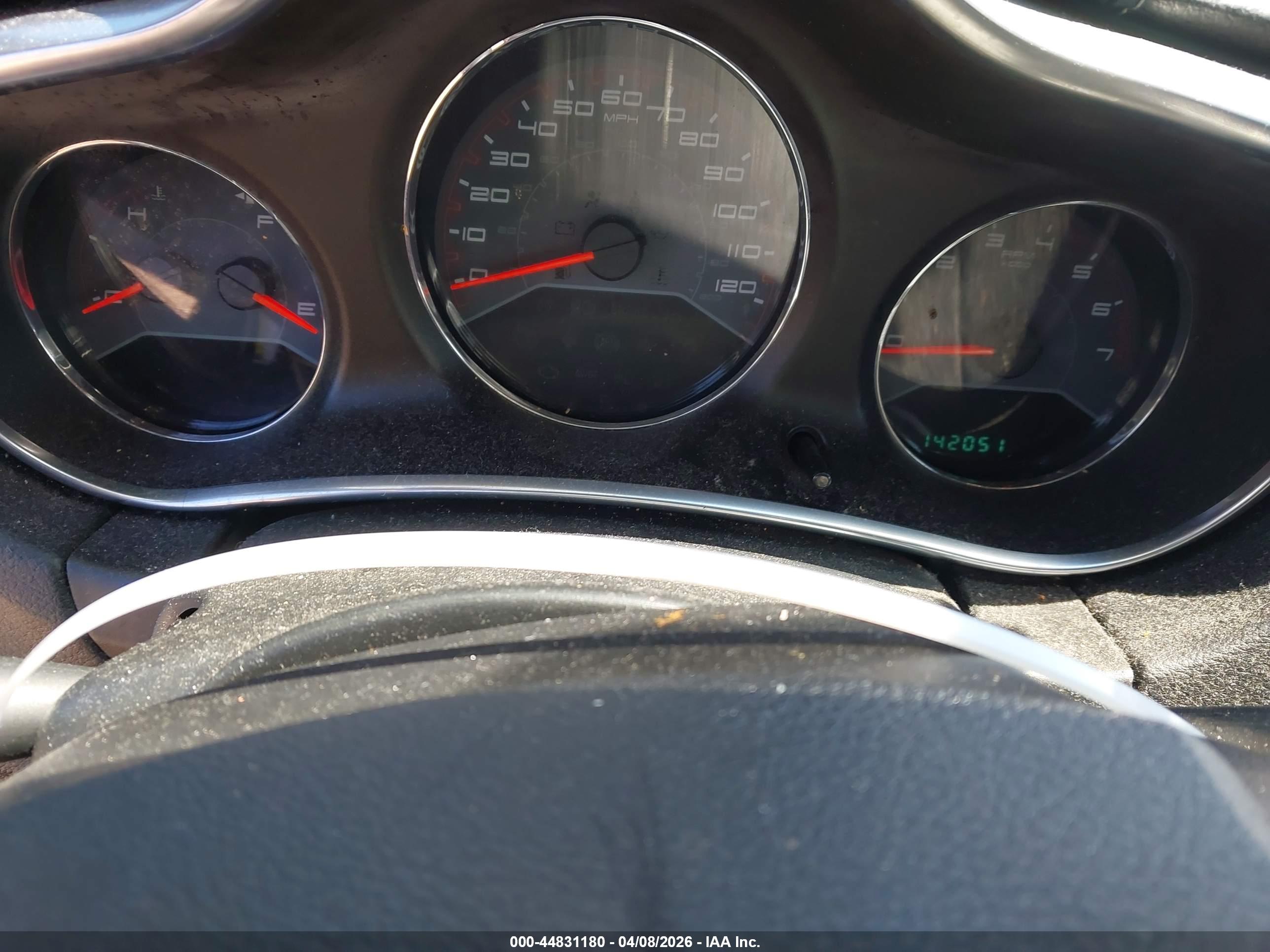 DODGE AVENGER image 7