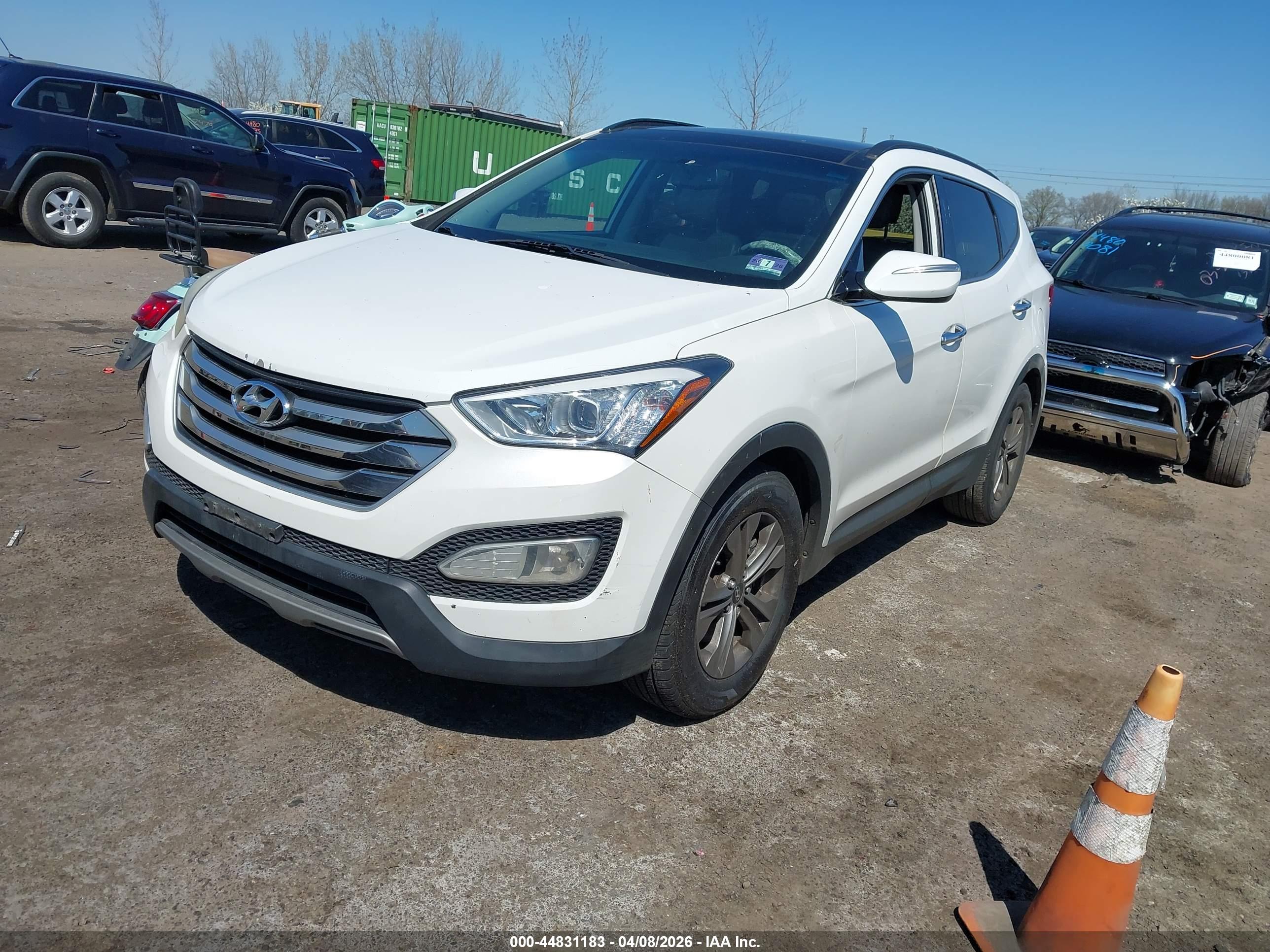 HYUNDAI SANTA image 2