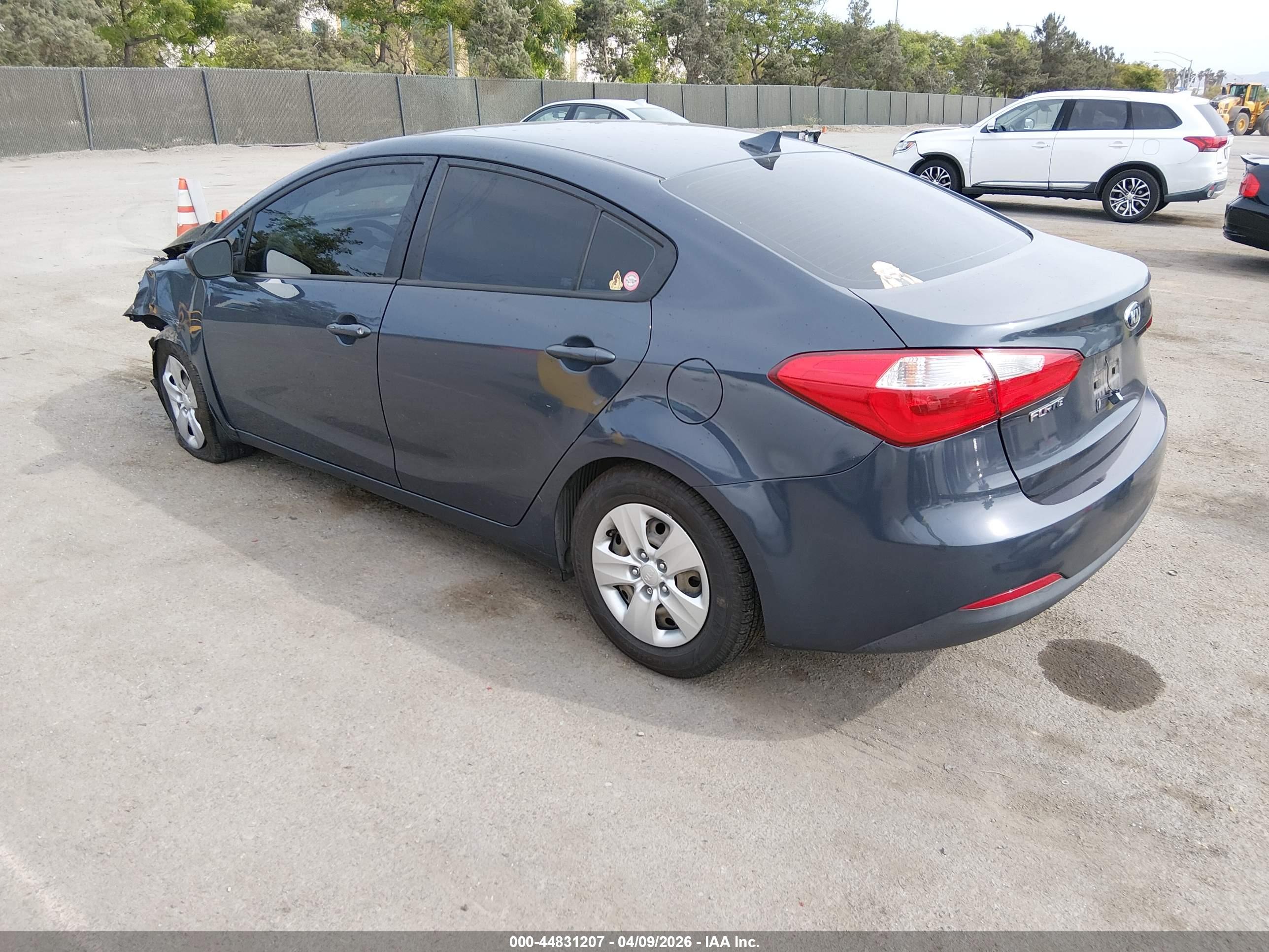 KIA FORTE image 3