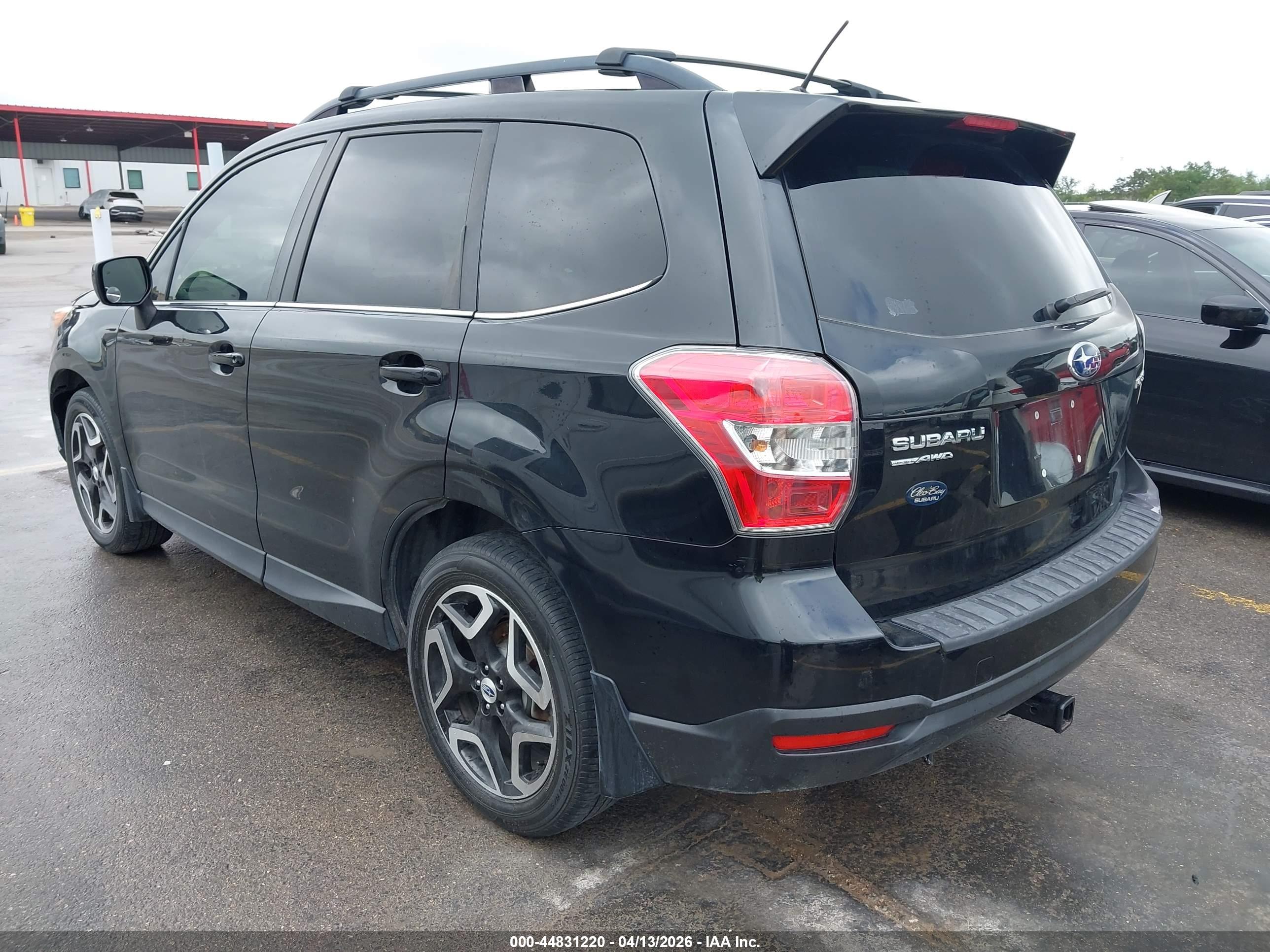 SUBARU FORESTER image 3