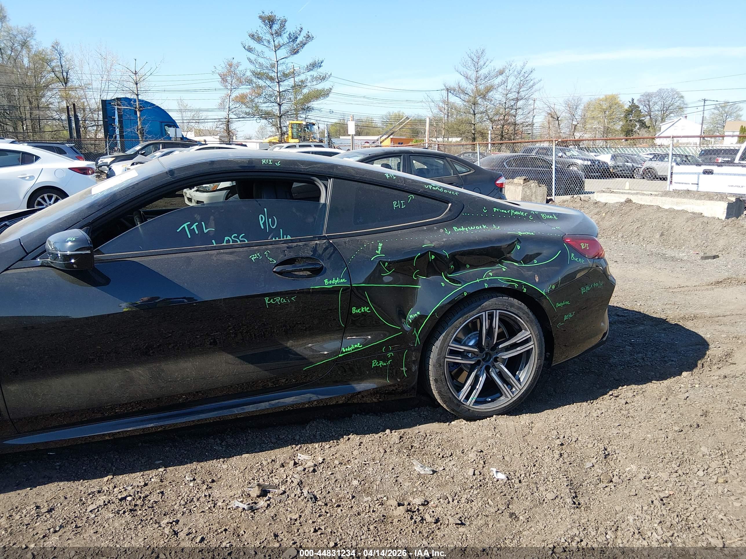BMW 840I image 6