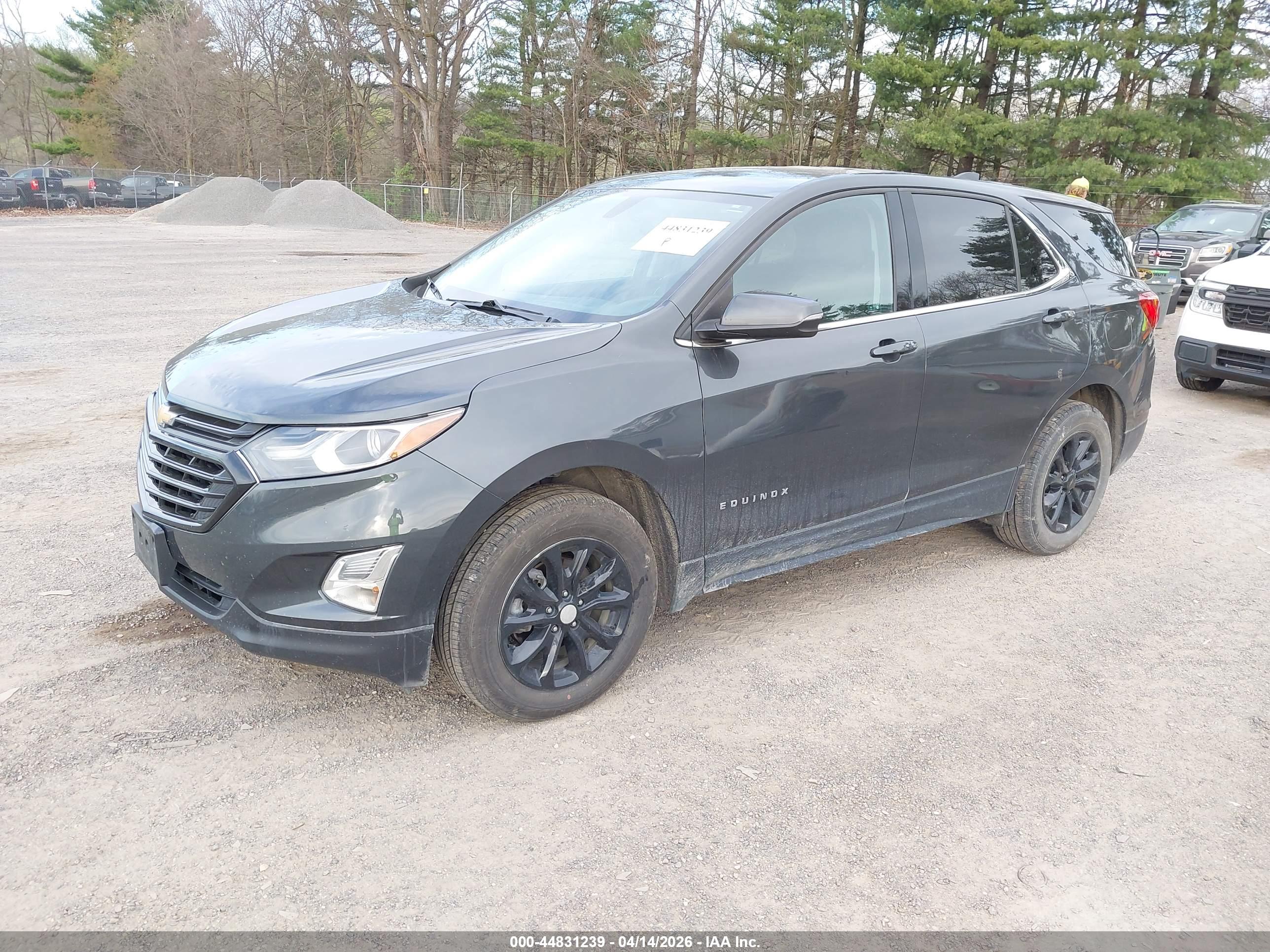 CHEVROLET EQUINOX image 2