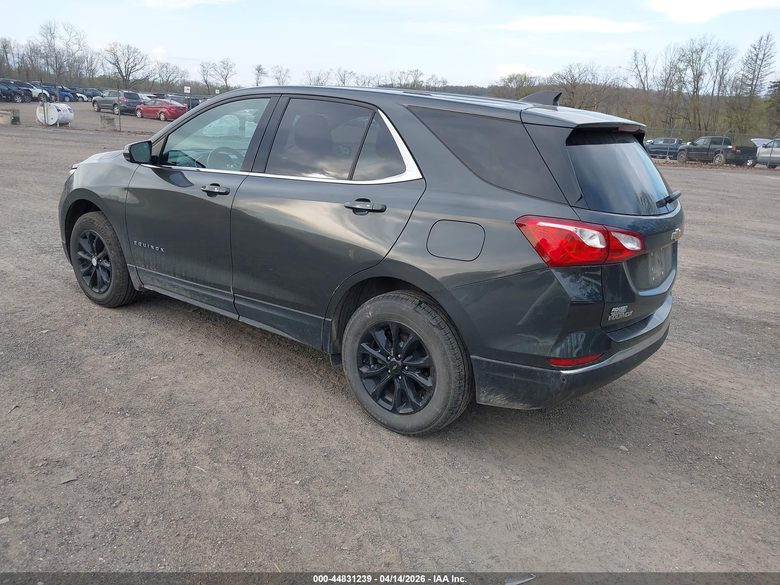 CHEVROLET EQUINOX image 3