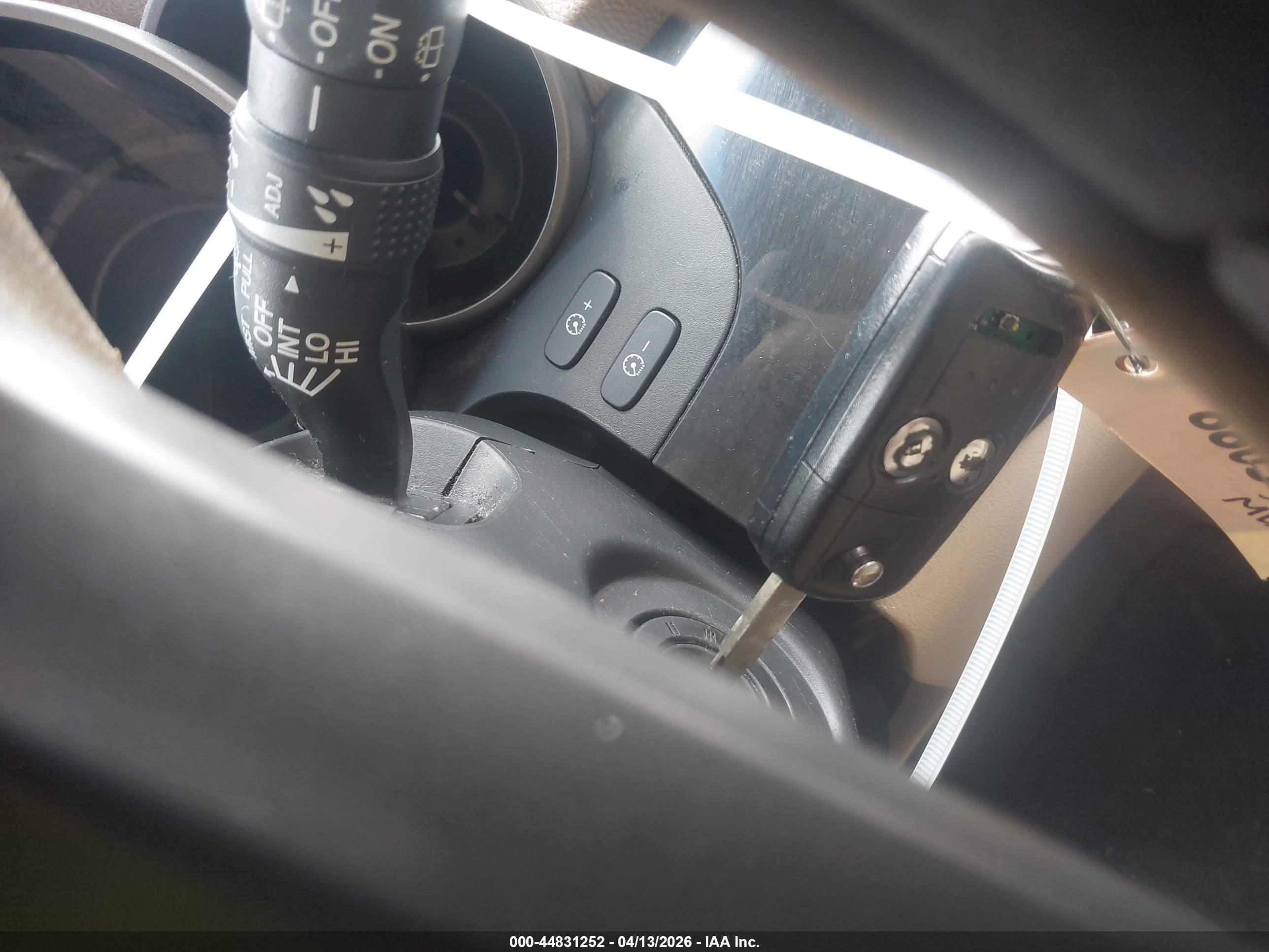 ACURA MDX image 11